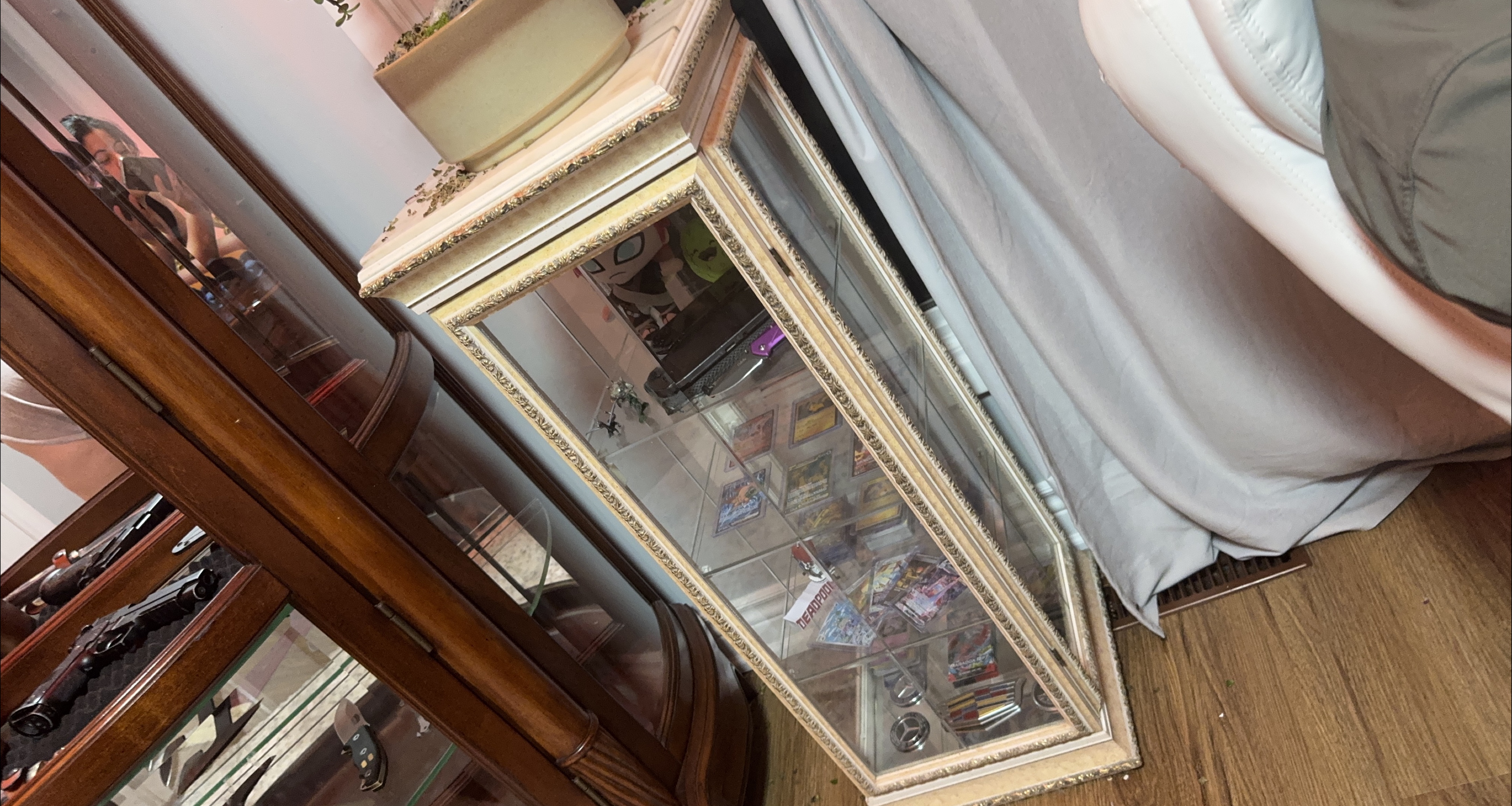Glass Display Cabinet thumbnail