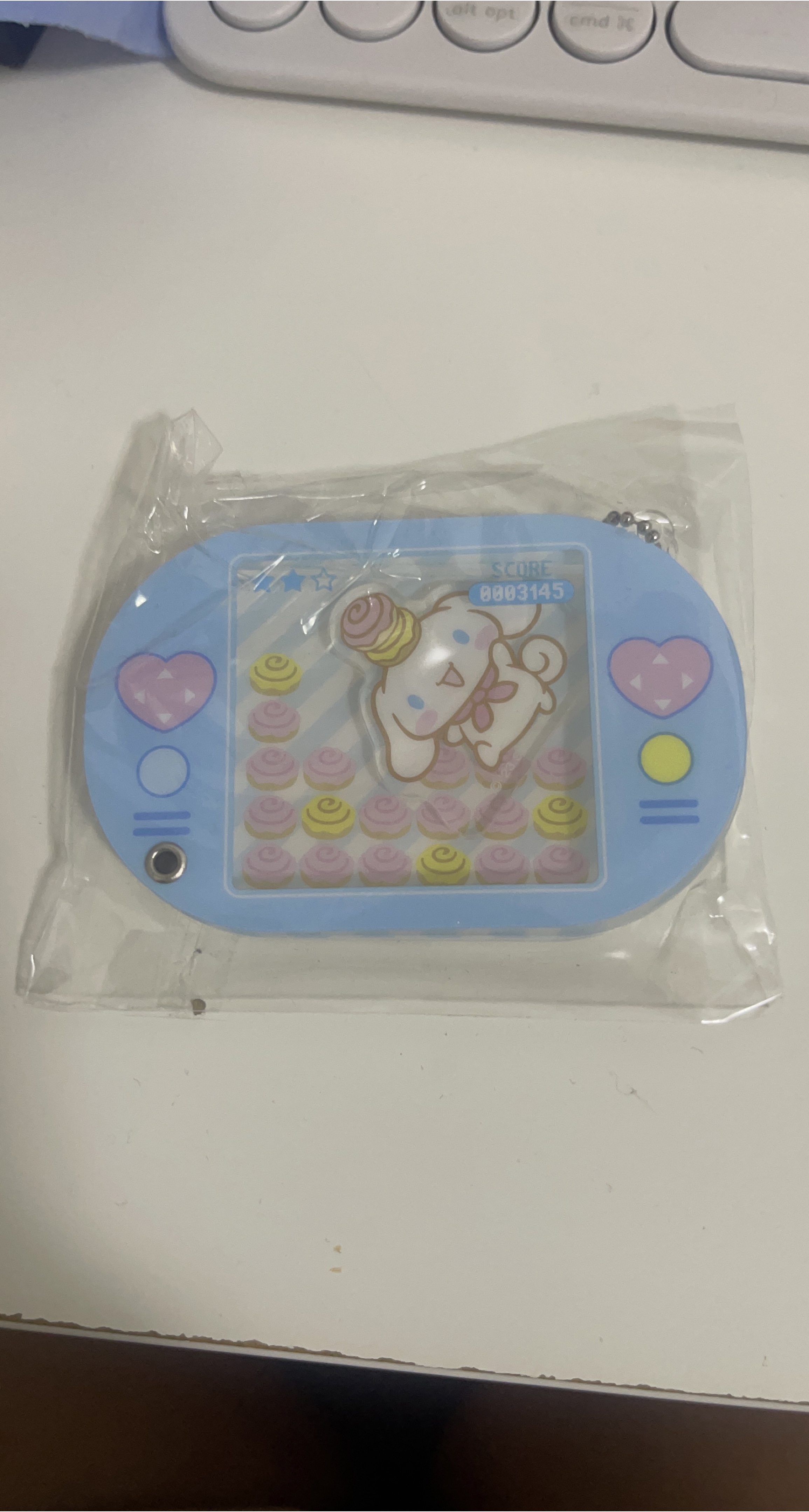 Cinnamoroll Game shake Keychain thumbnail