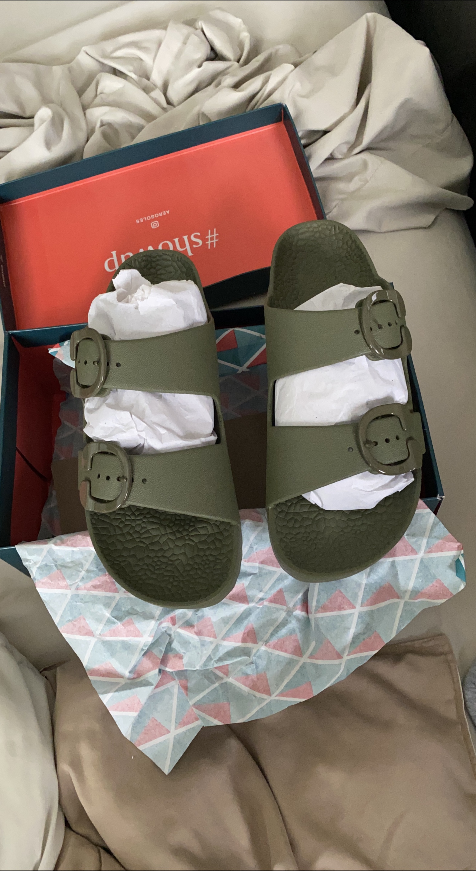 Aerosoles Olive Green Sandals thumbnail
