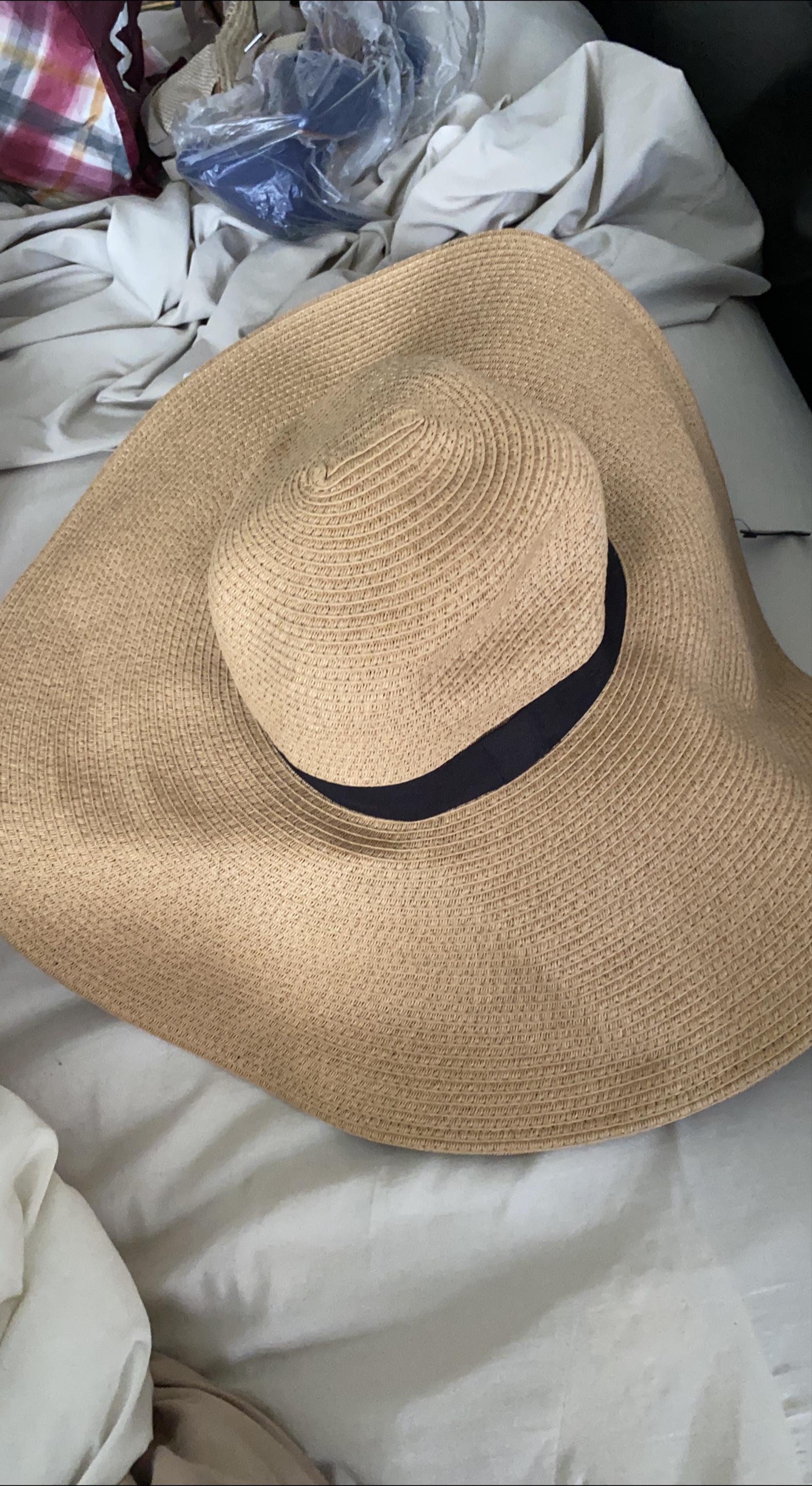 Forever 21 Straw Hat thumbnail