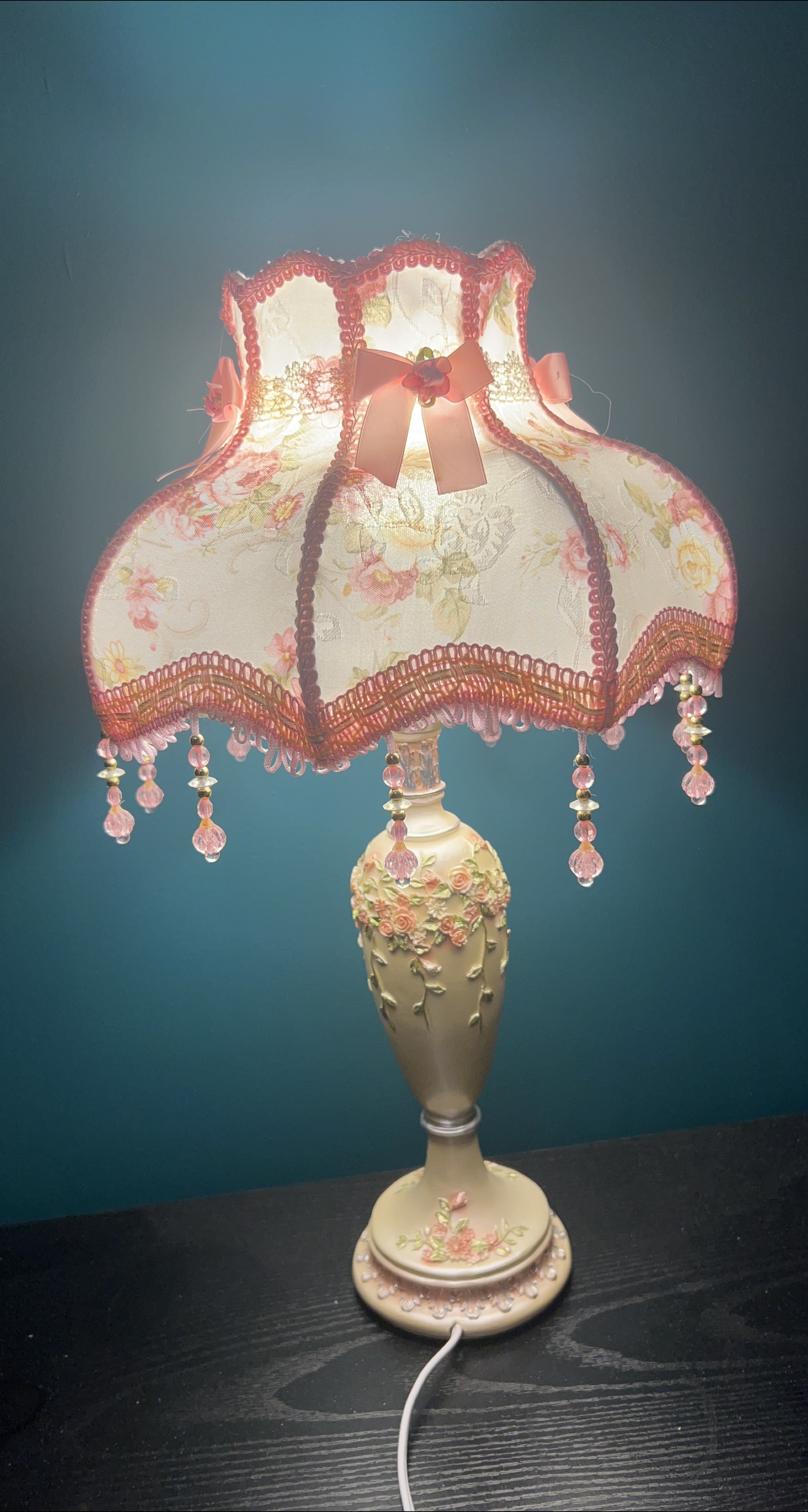 Floral Table Lamp thumbnail