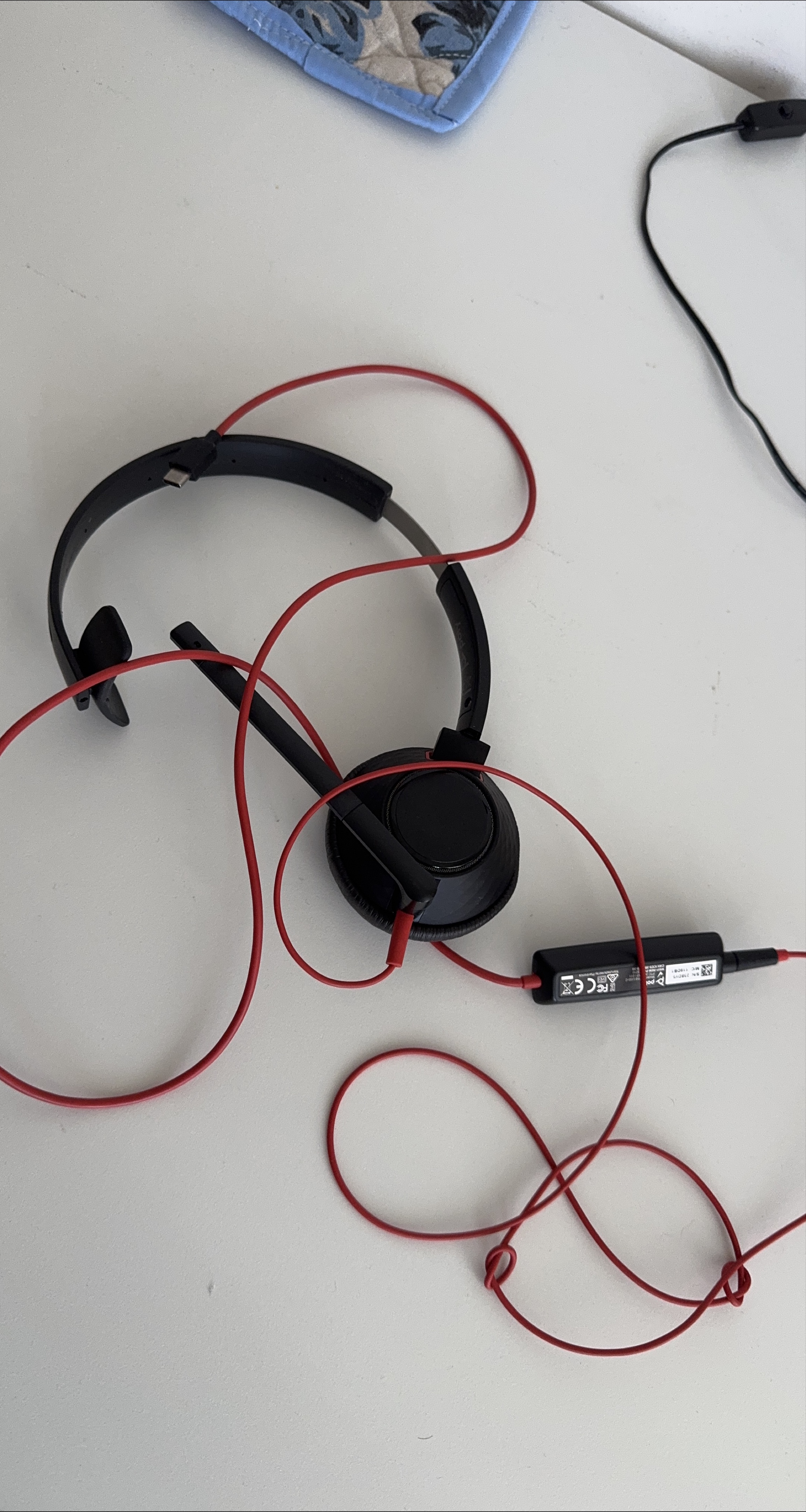Poly USB-C Headset thumbnail