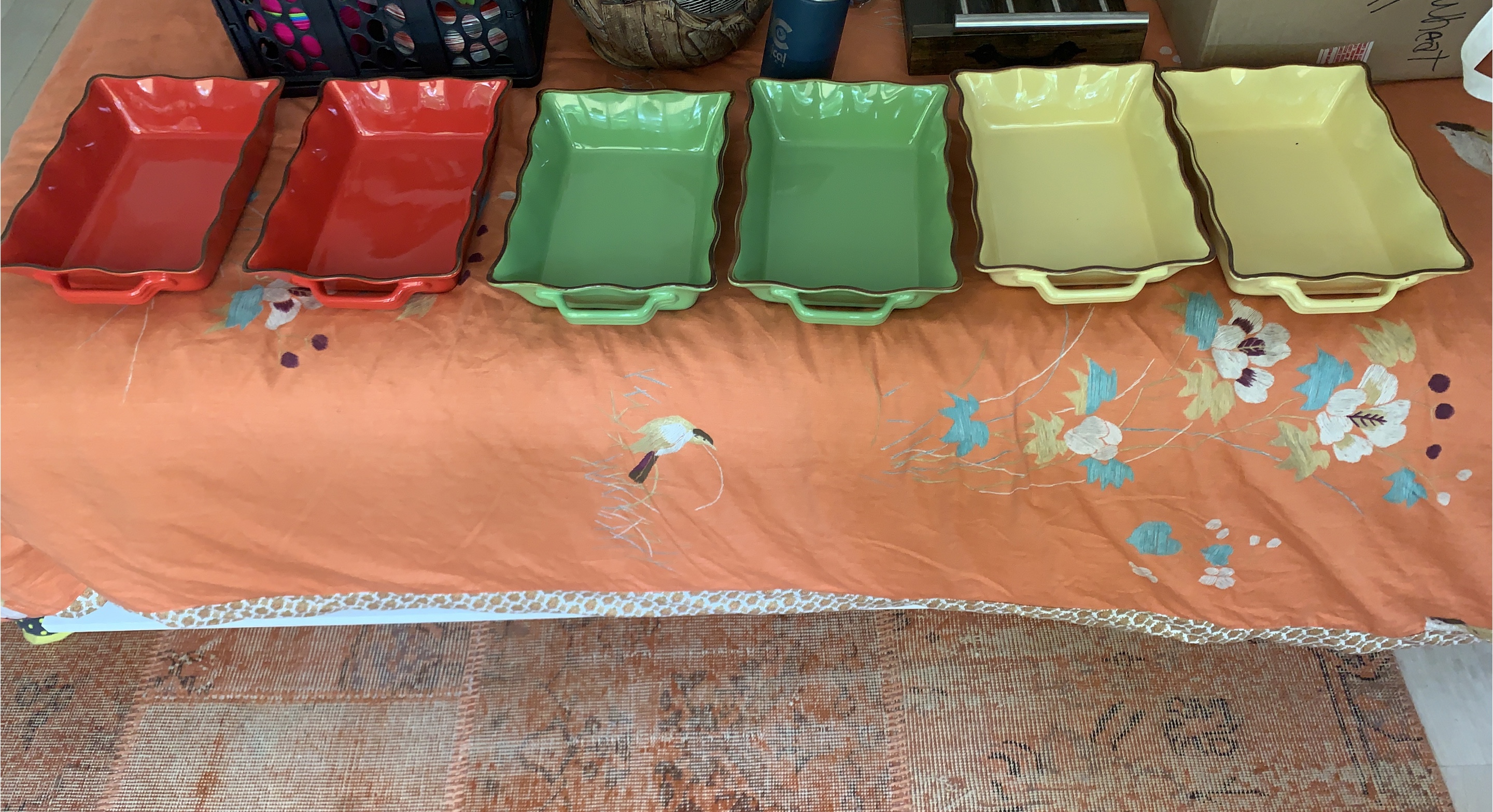 Set of Colourful Baking Dishes thumbnail
