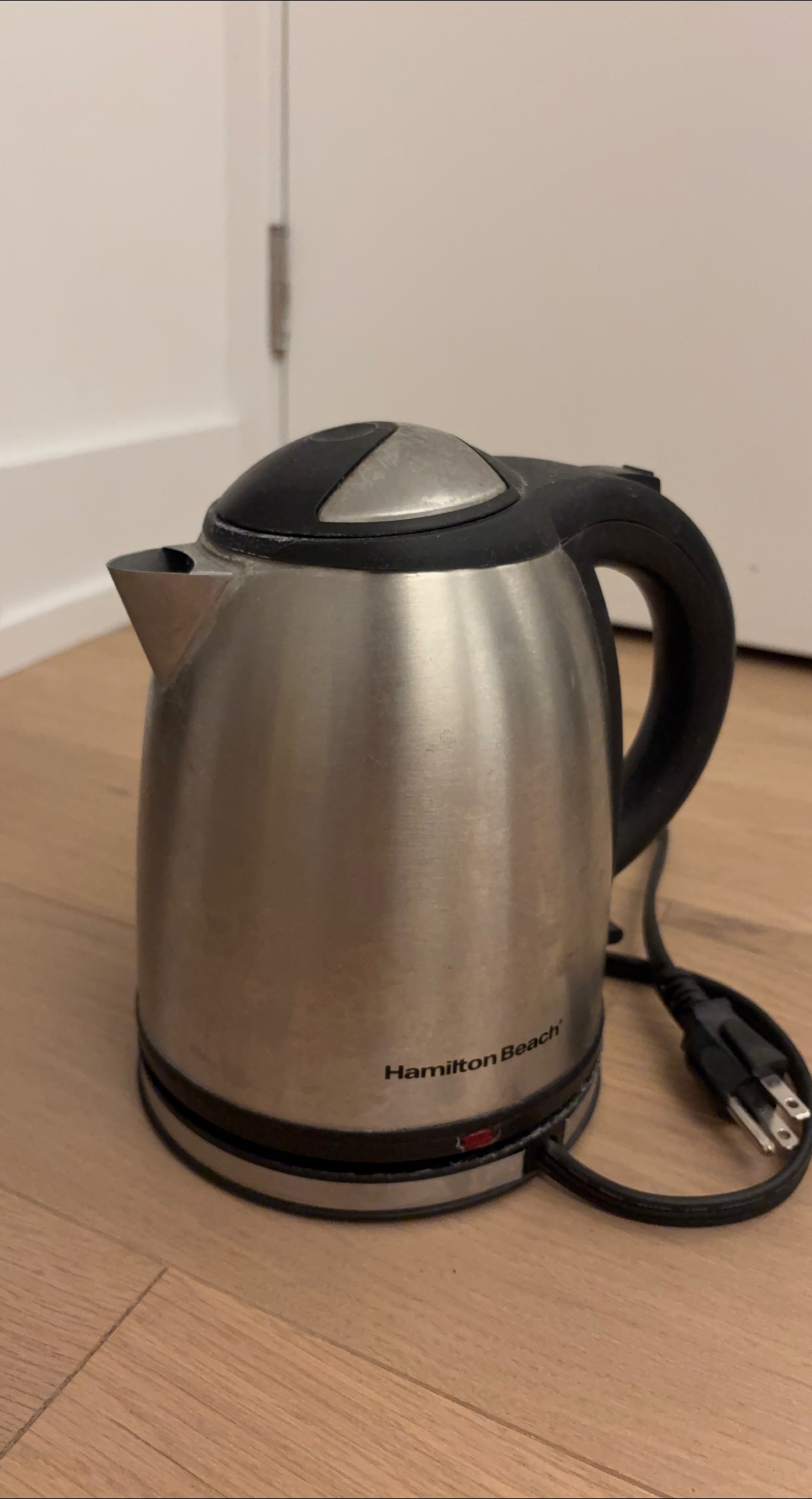 Hamilton Beach Electric Kettle