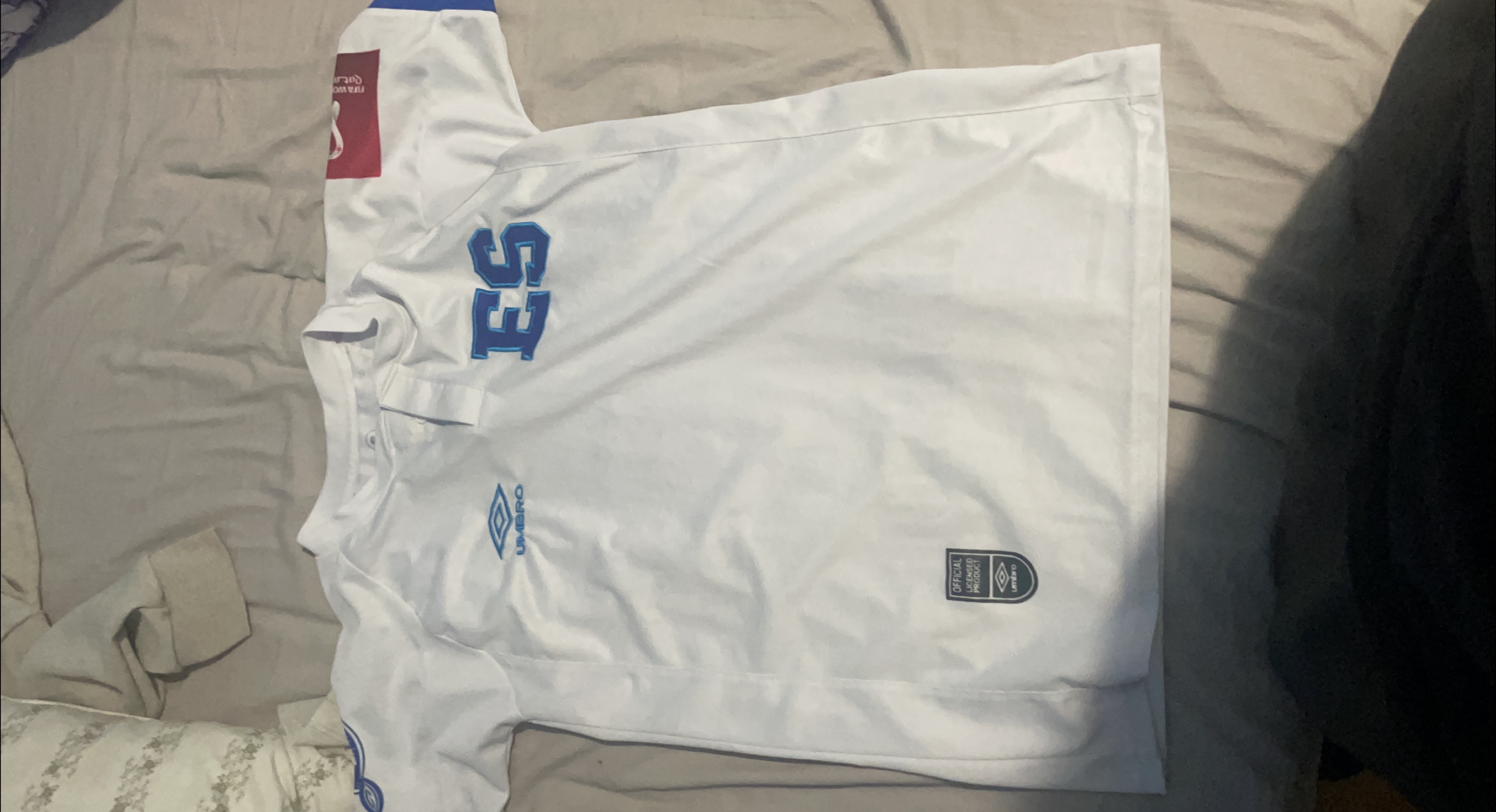 White Soccer Jersey El Salvador thumbnail
