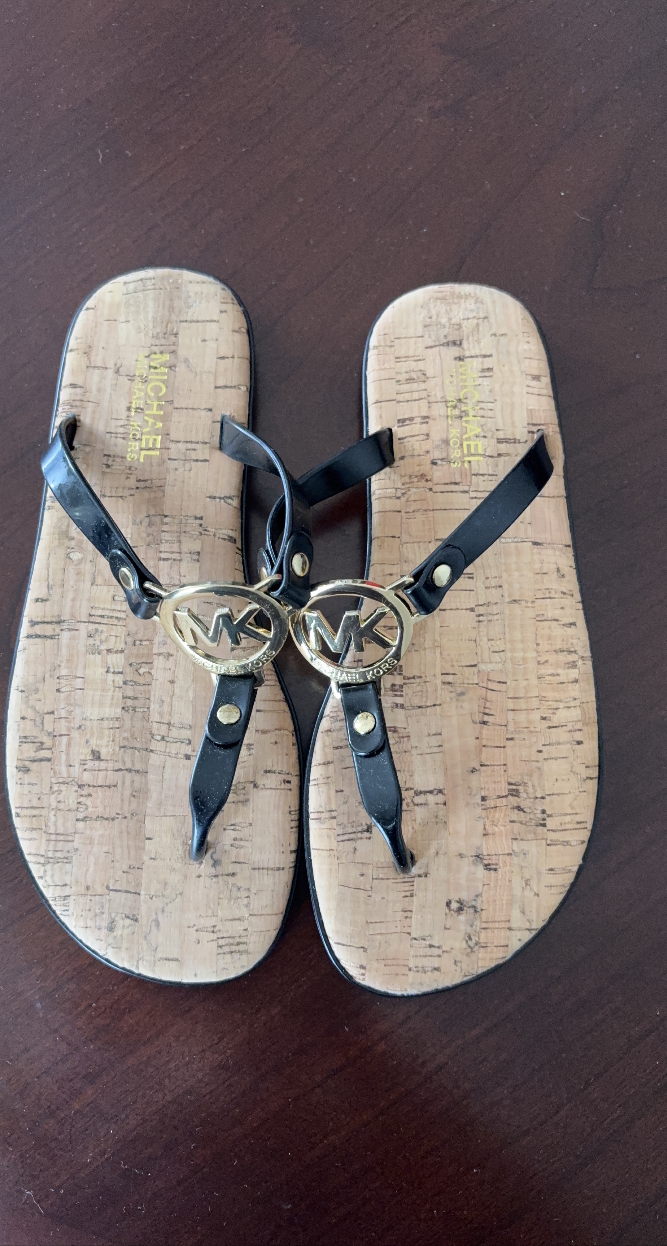 Michael Kors Flip Flops thumbnail