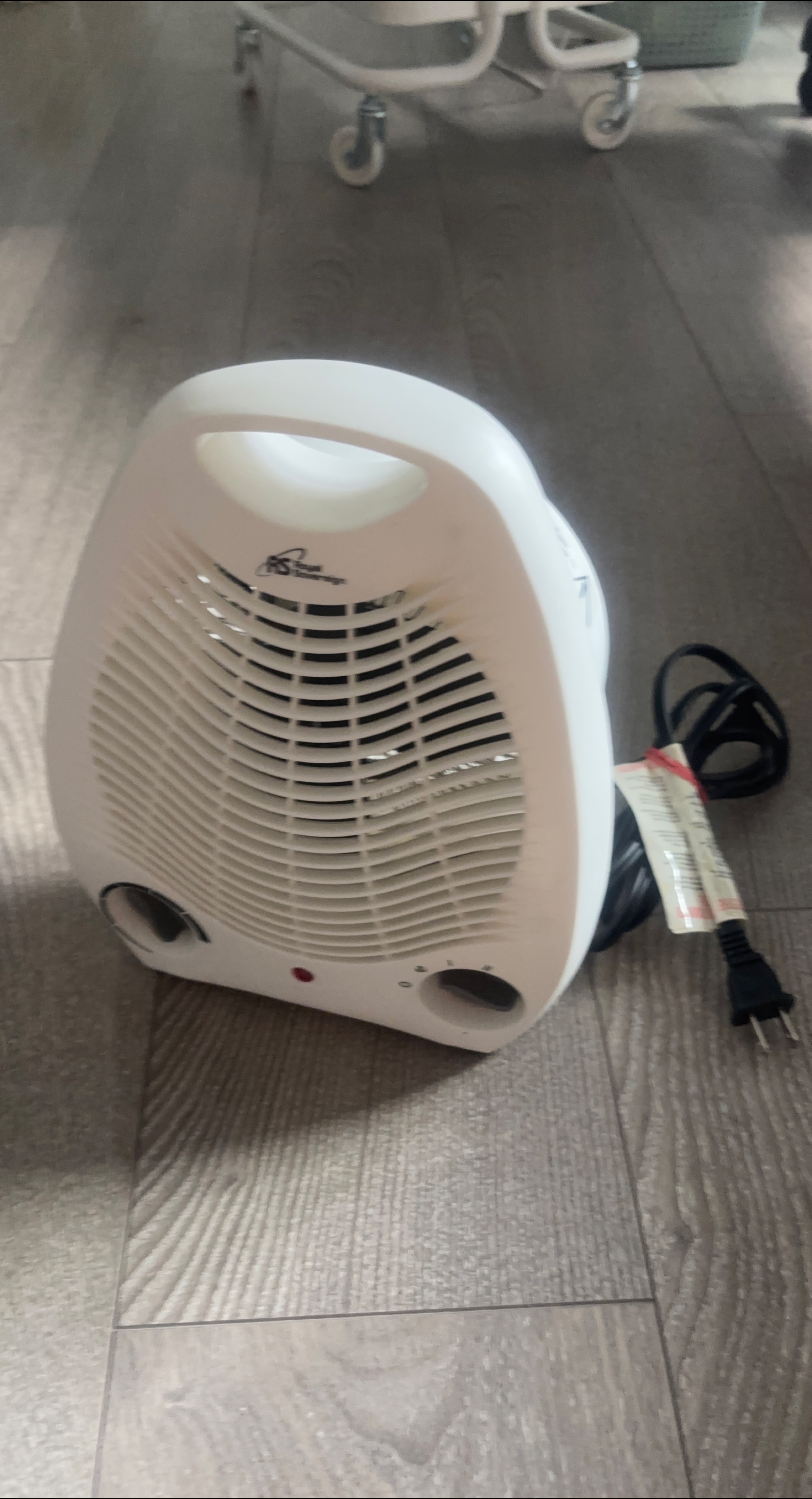 Portable Electric Heater thumbnail