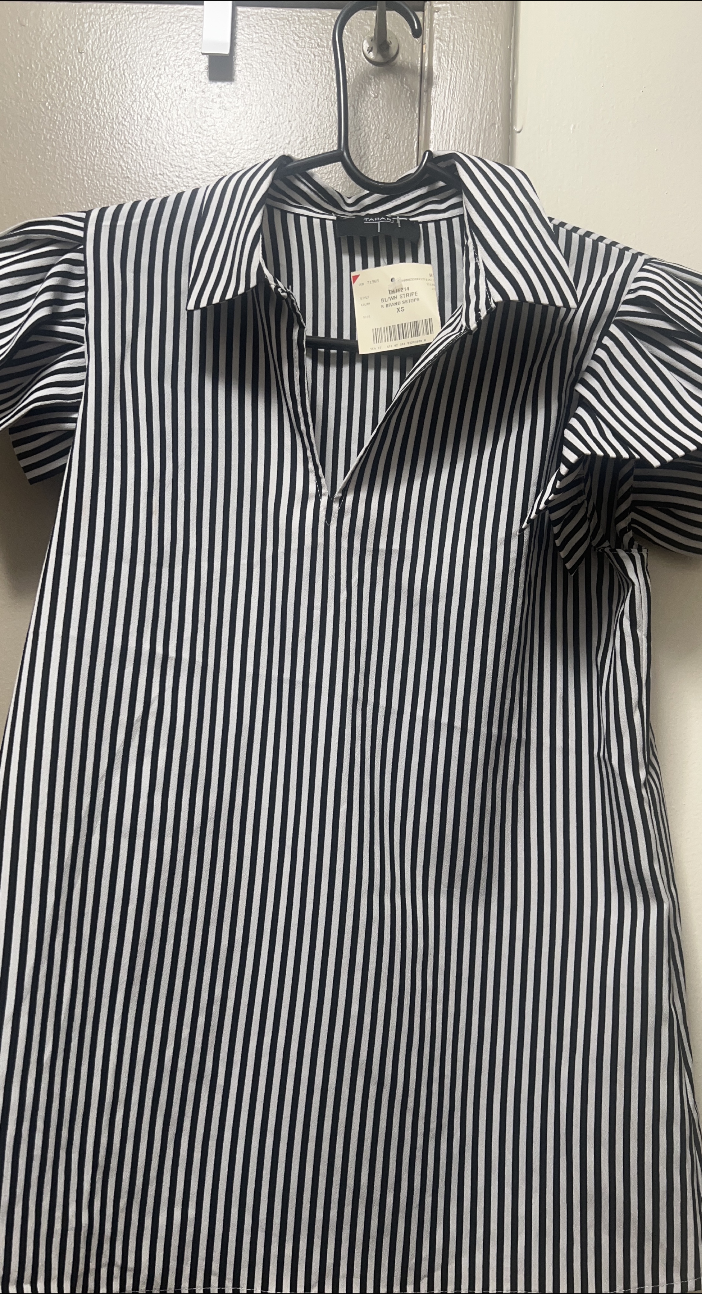 Tahari Black and White Striped Puff Sleeve Blouse - XS