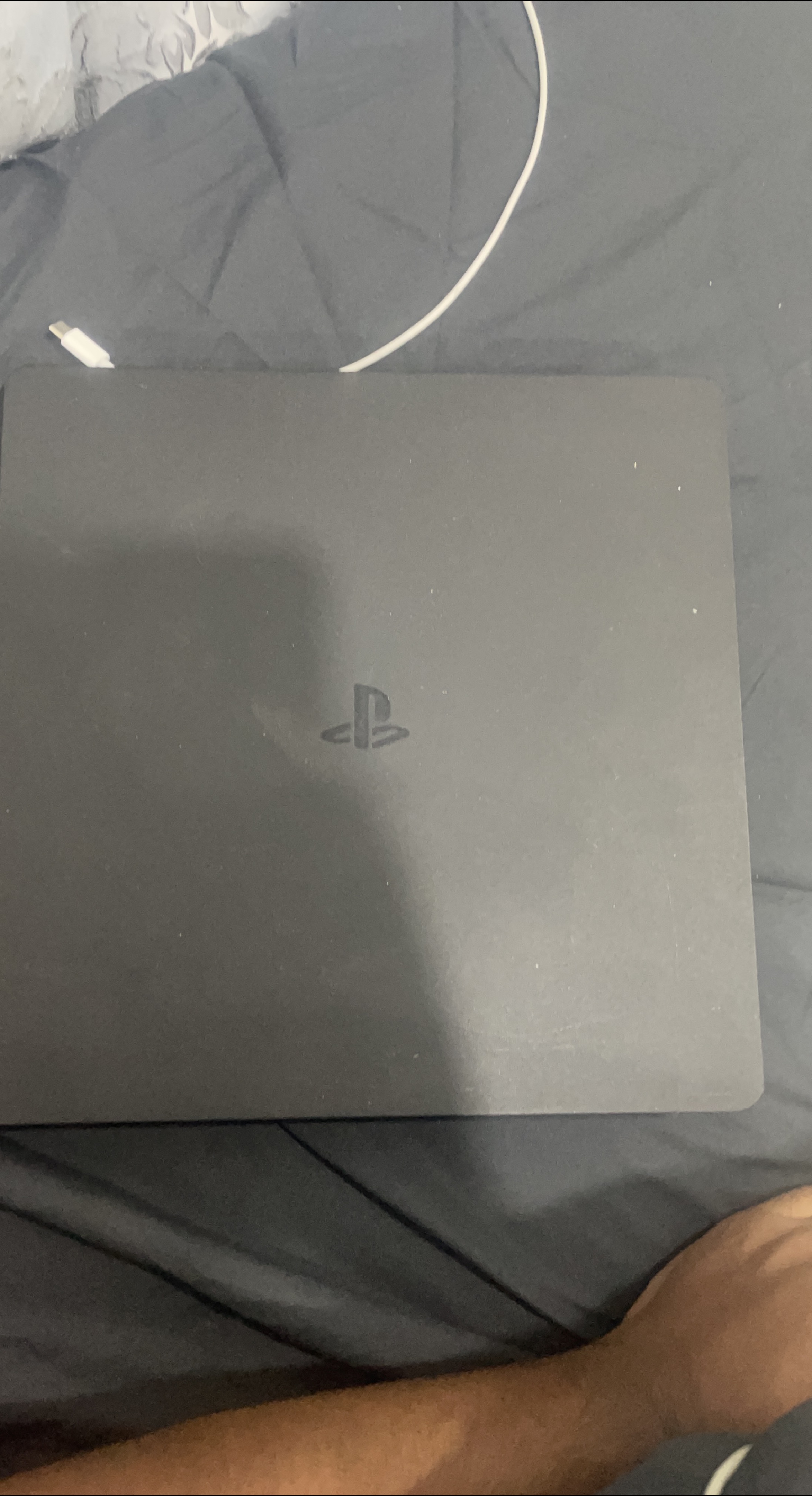 PlayStation 4 Console & Controller