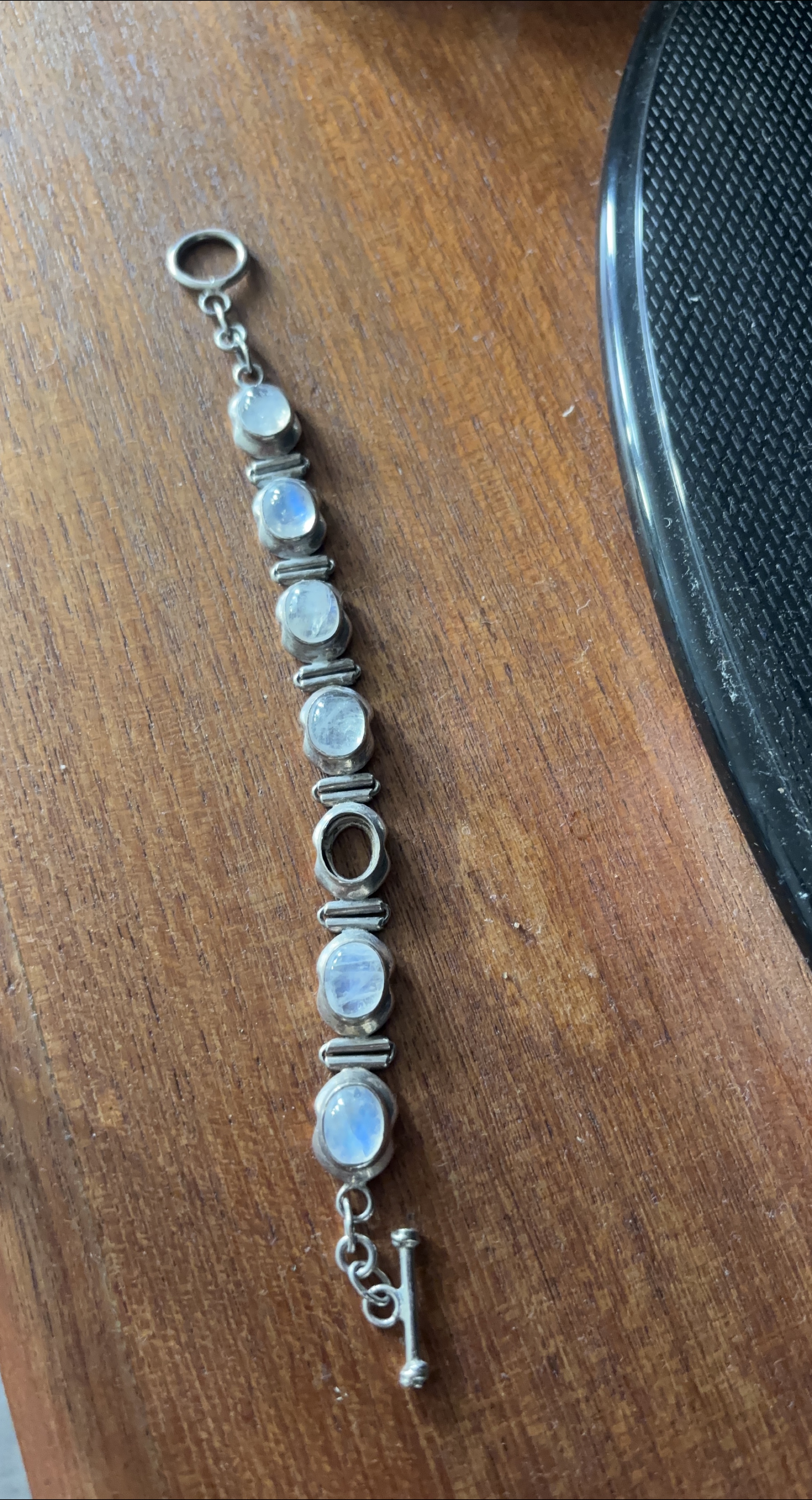 Elegant Moonstone Bracelet thumbnail