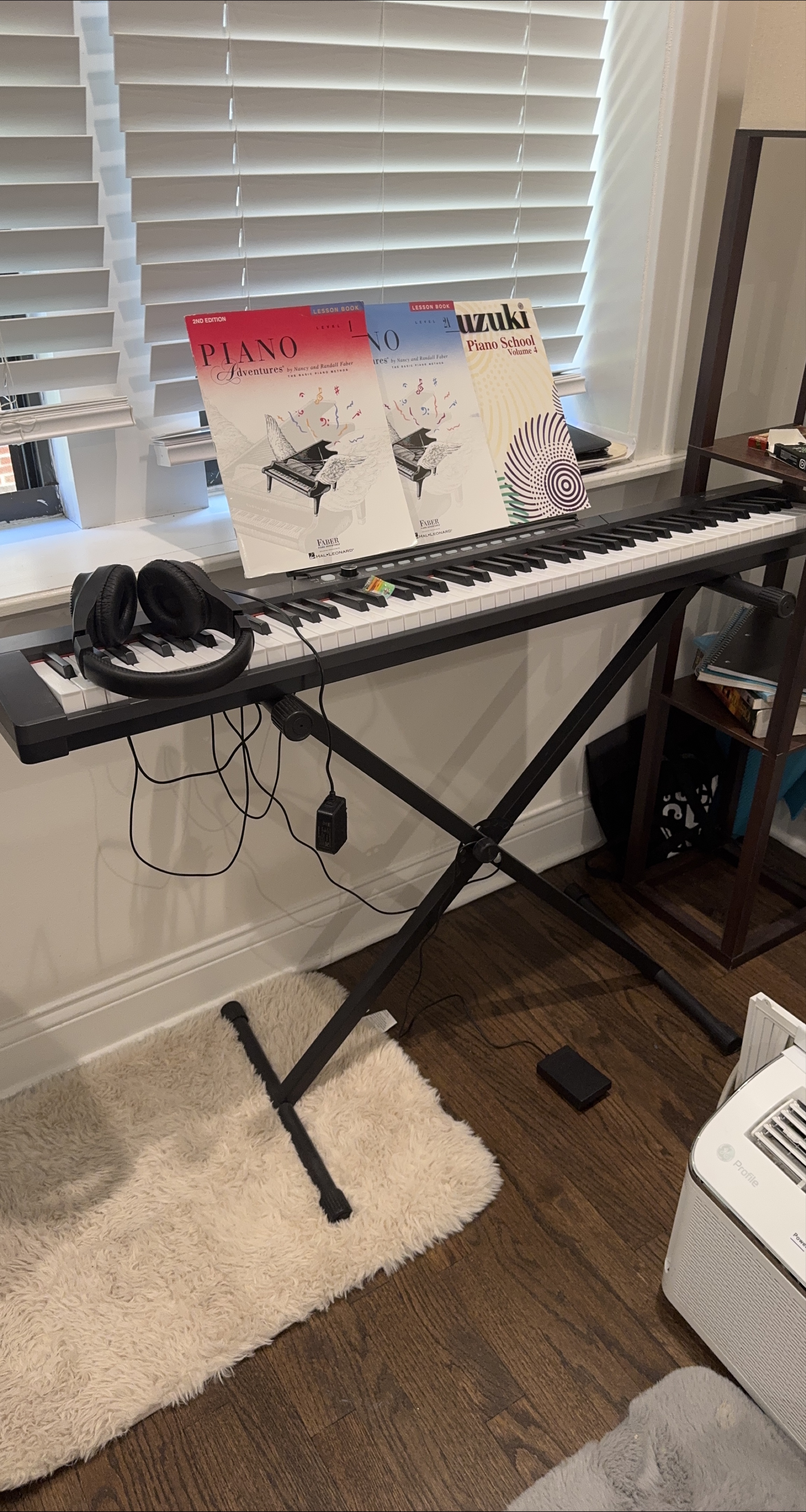 Keyboard Piano with Accessories SEK-88A