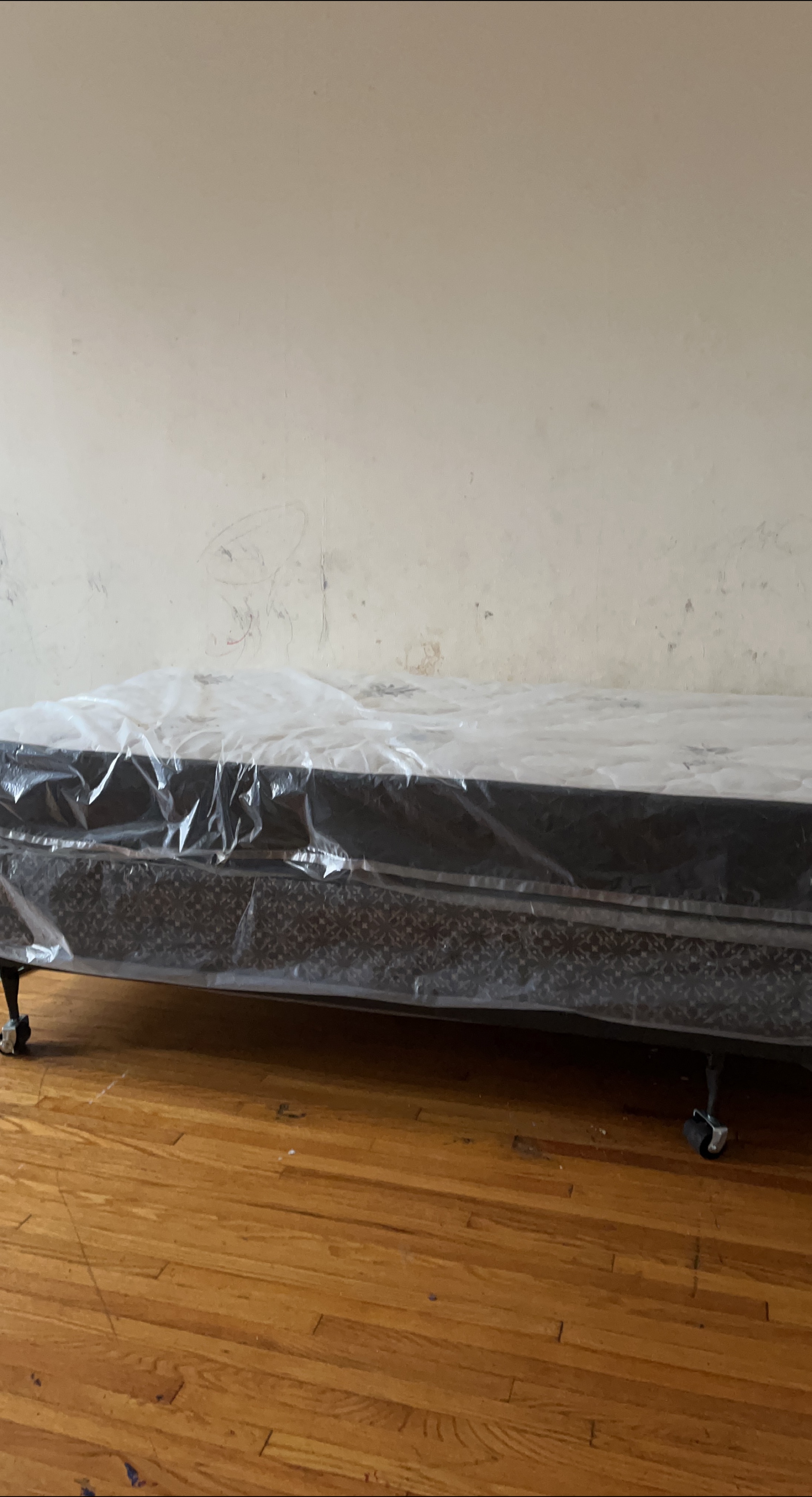 Mattress with Wheels thumbnail