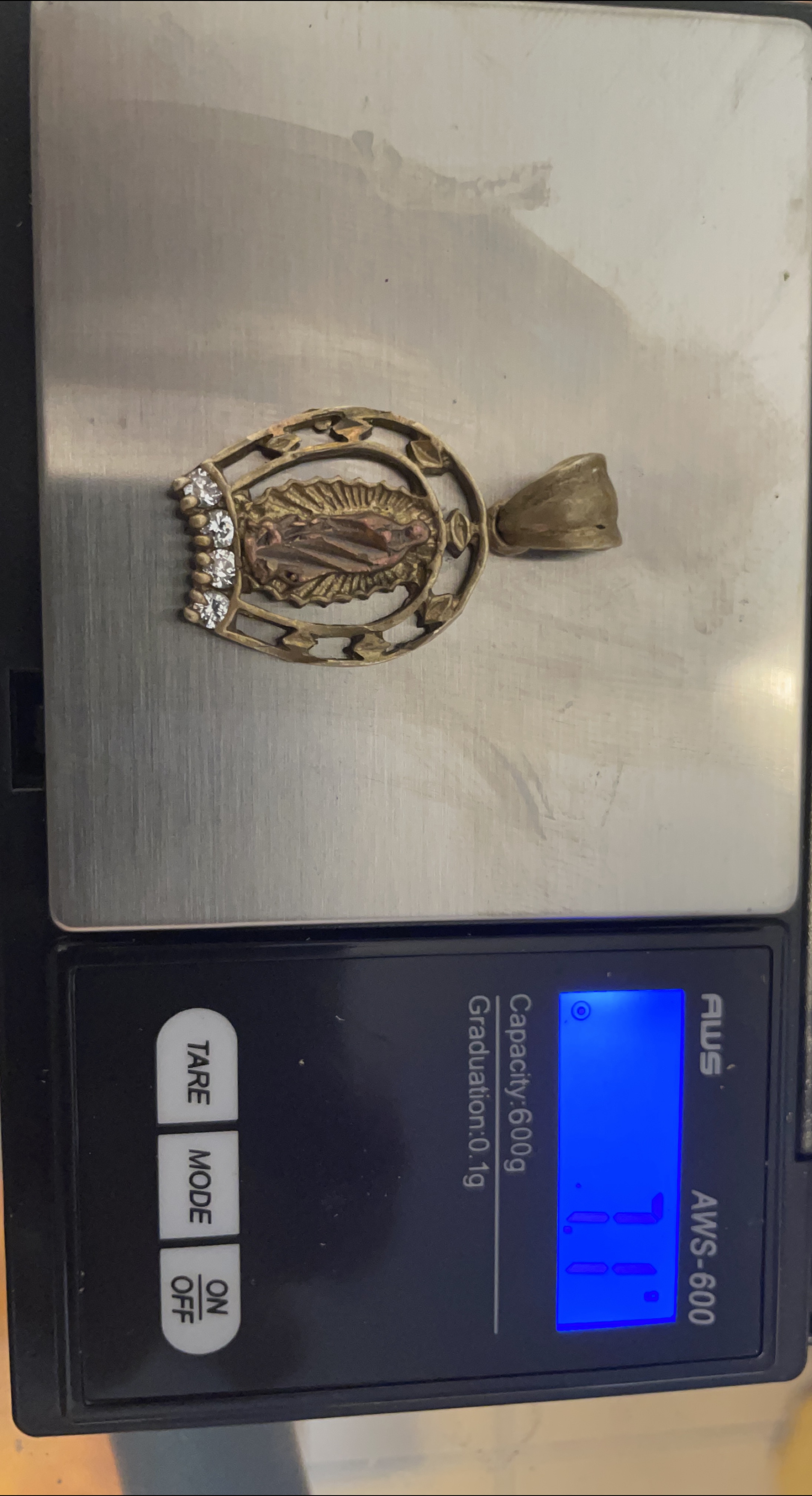 Vintage Religious Pendant thumbnail