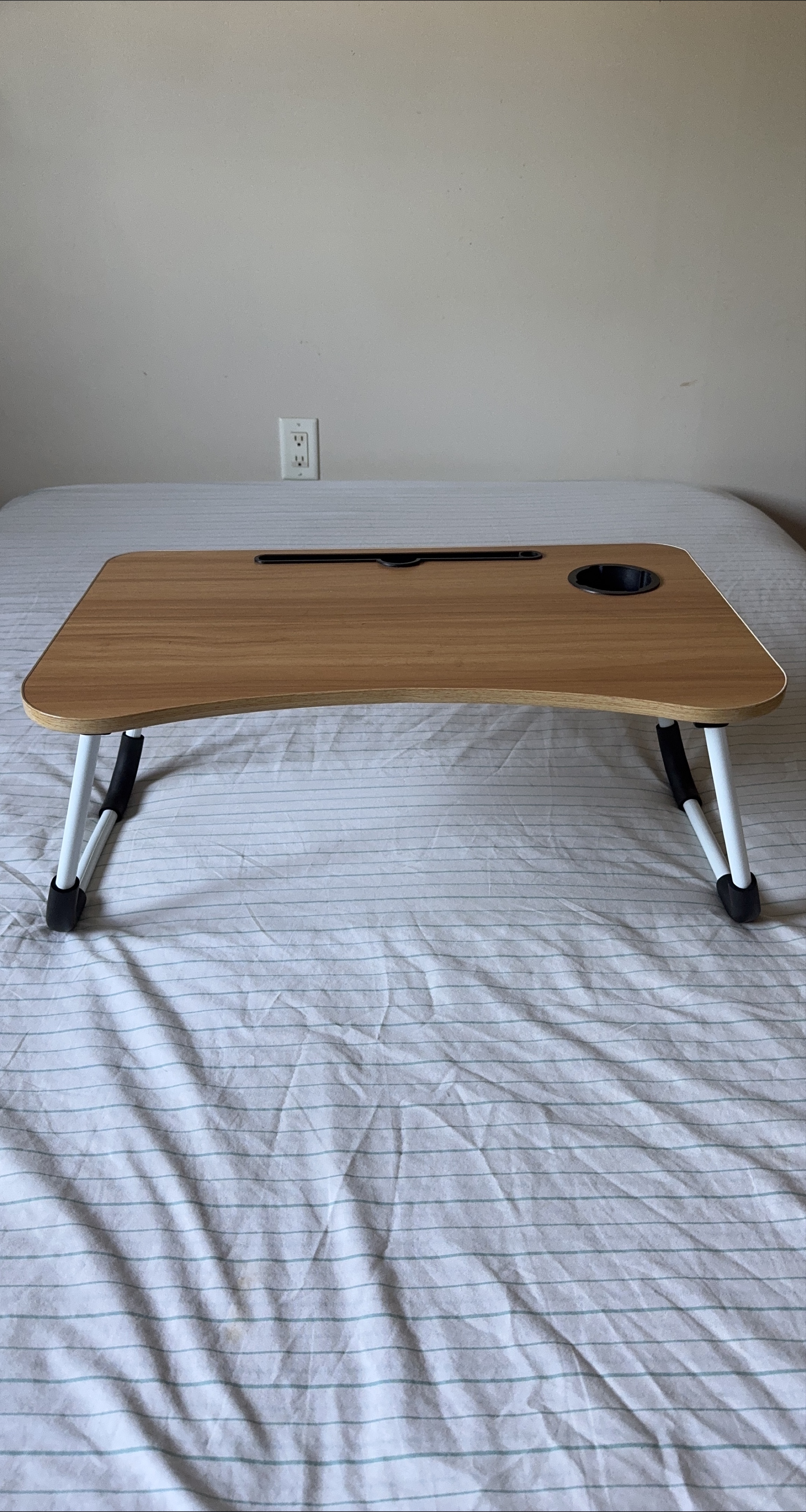 Laptop Bed Table thumbnail