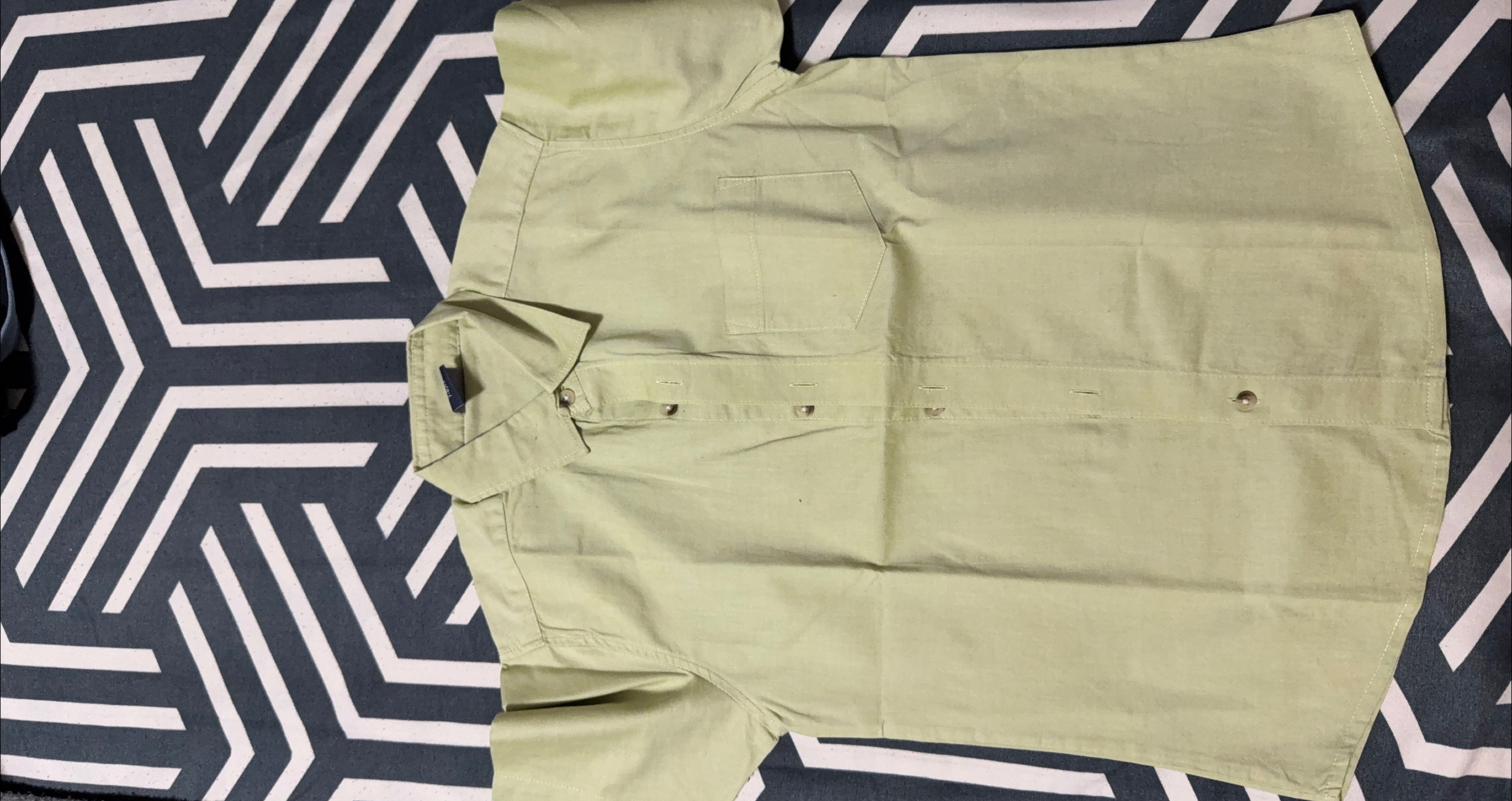 Green Short Sleeve Button Up Shirt thumbnail