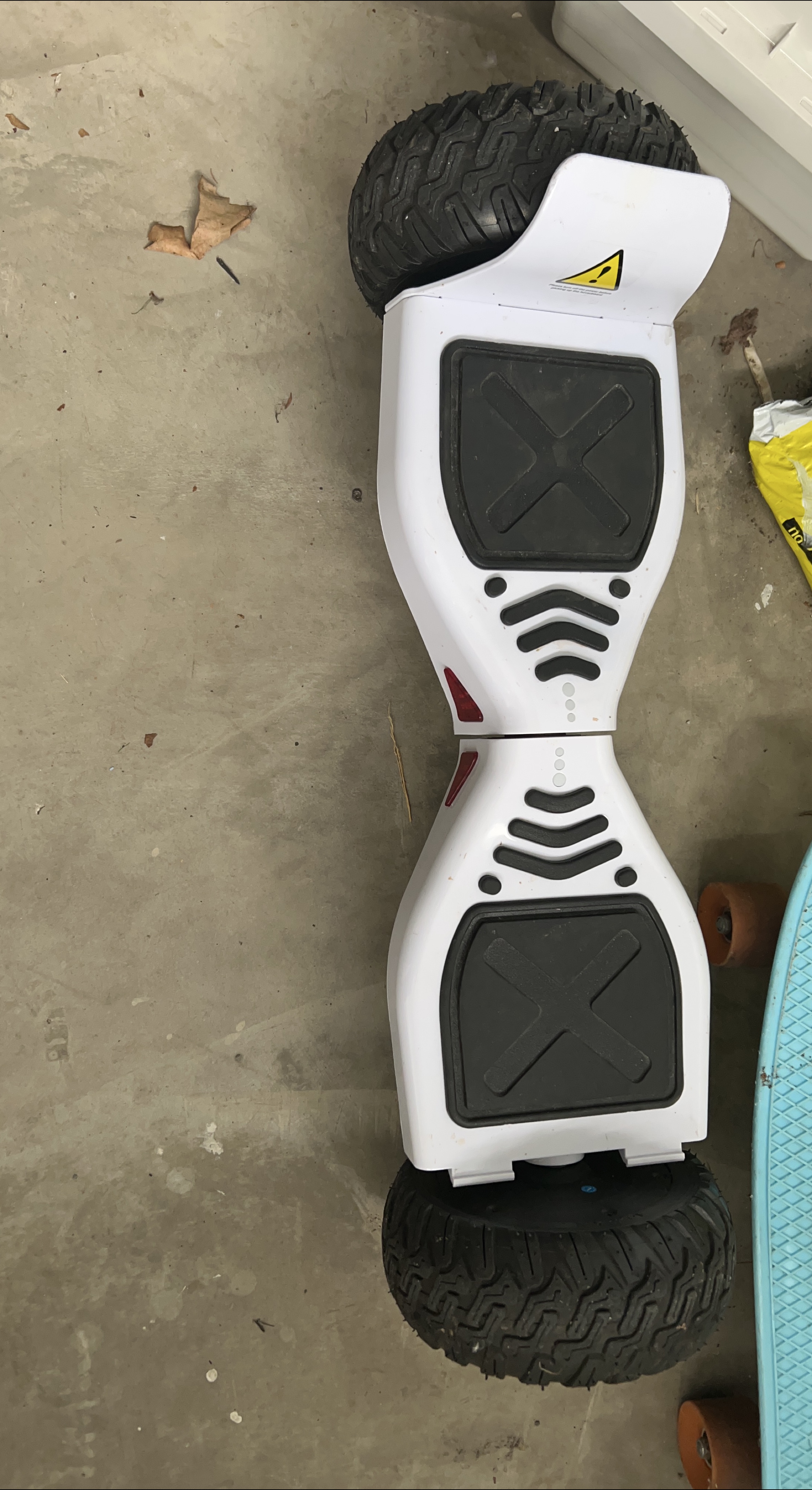Hoverboard with All-Terrain Tires thumbnail