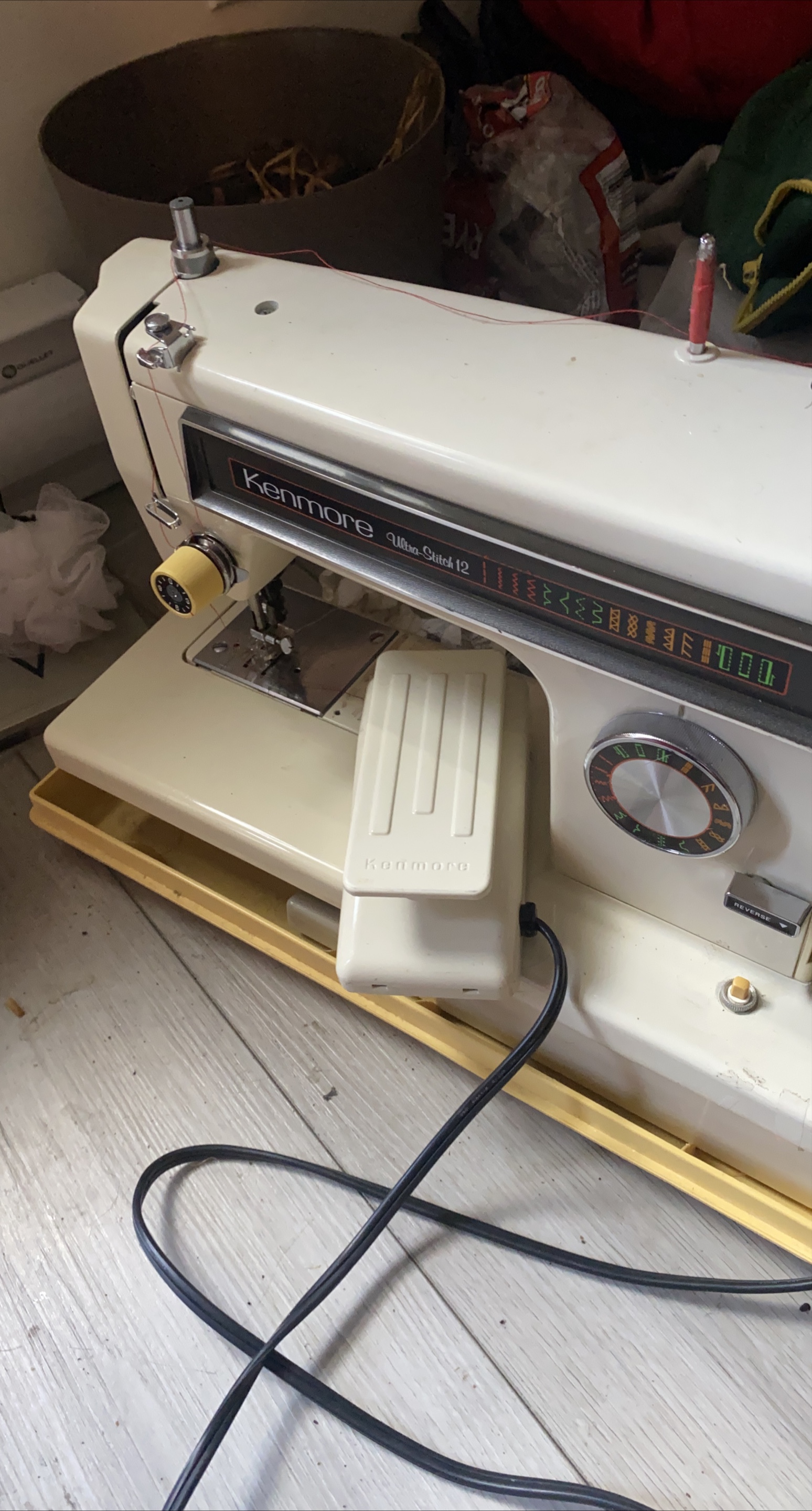 Kenmore Ultra-Stitch 12 Sewing Machine thumbnail