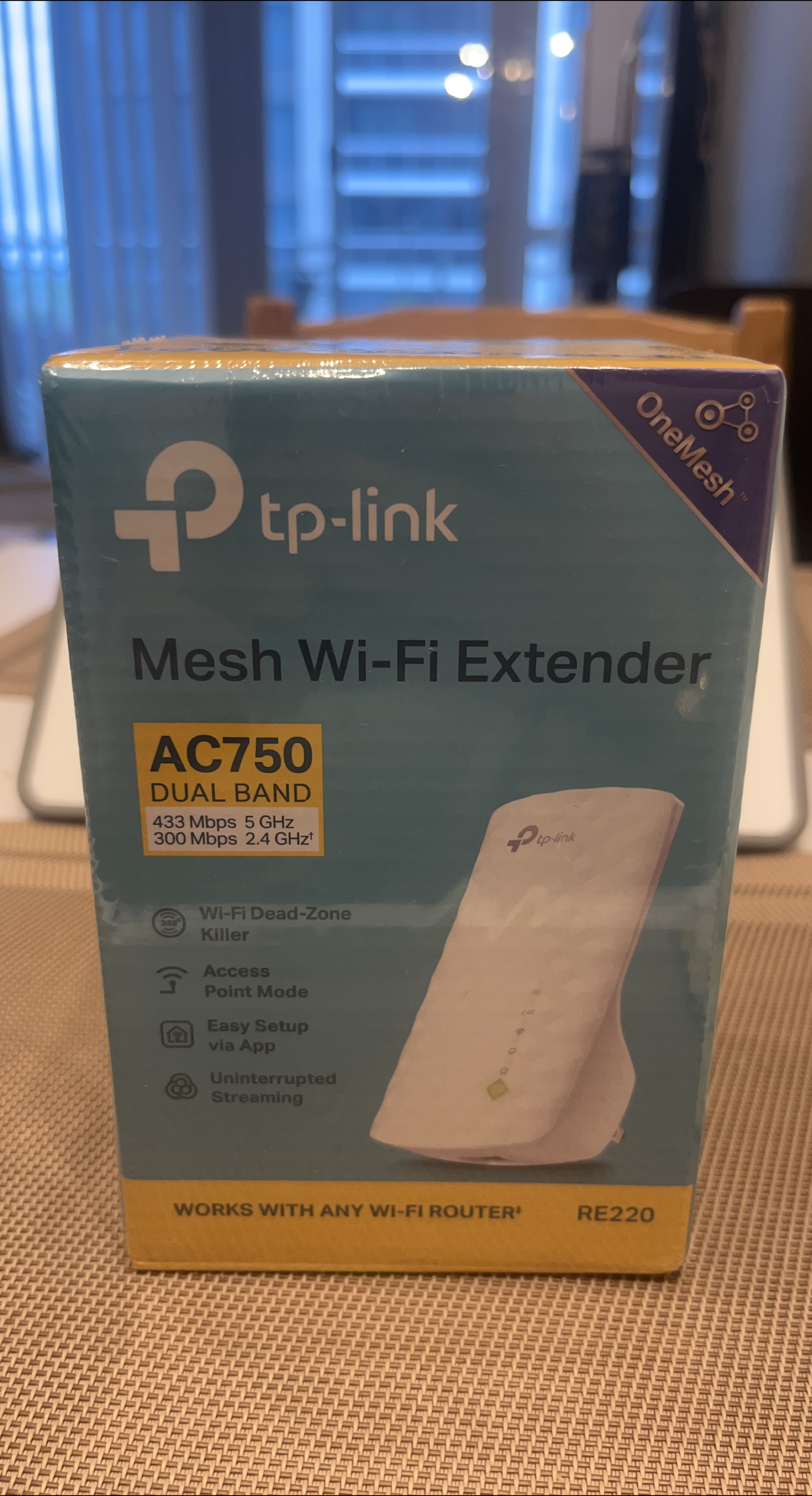 Mesh Wi-Fi Extender - New in Box (tp-link AC 750) thumbnail