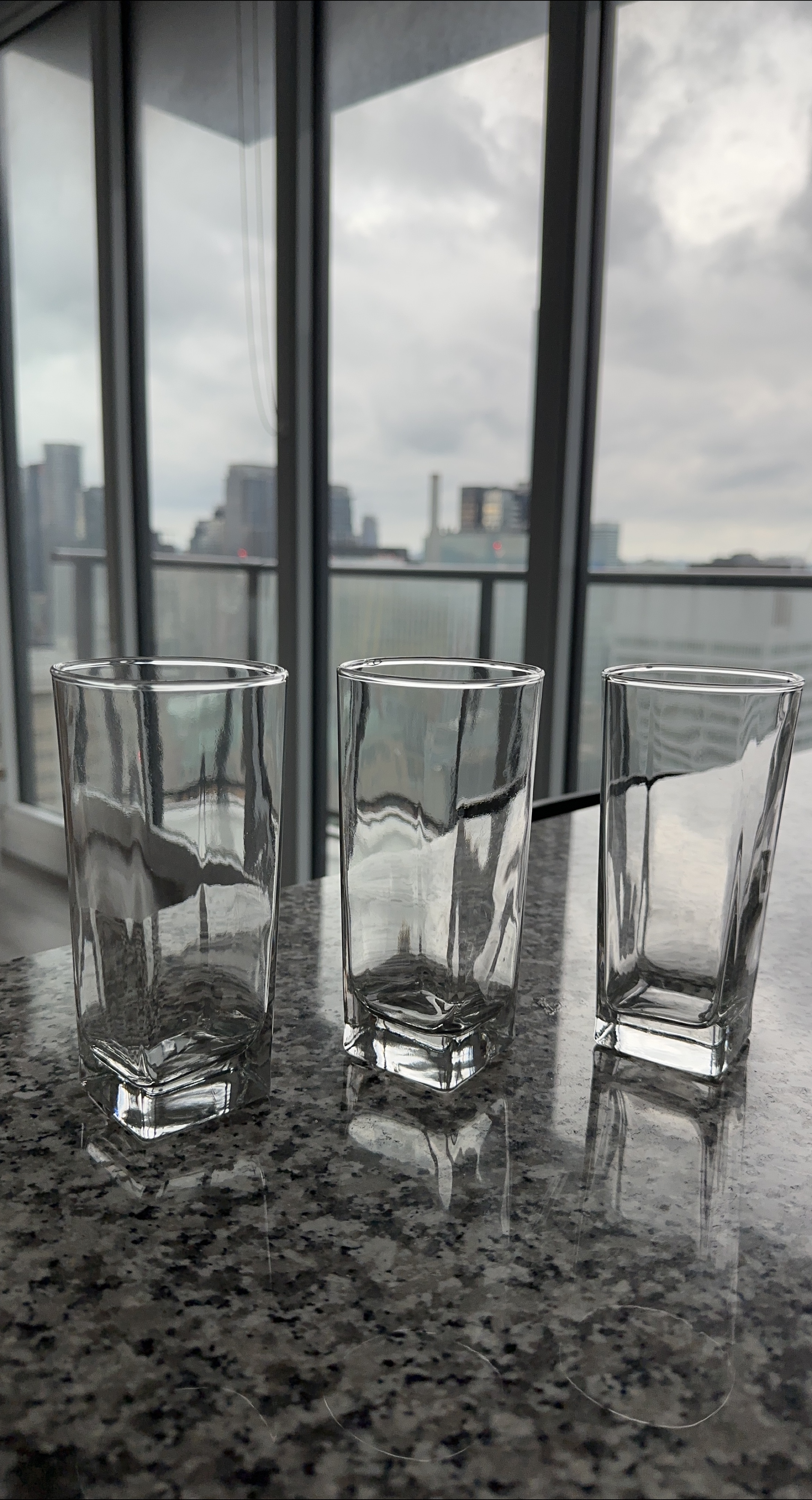 ‼️MOVING SALE‼️ Set of 3 Square Drinking Glasses thumbnail