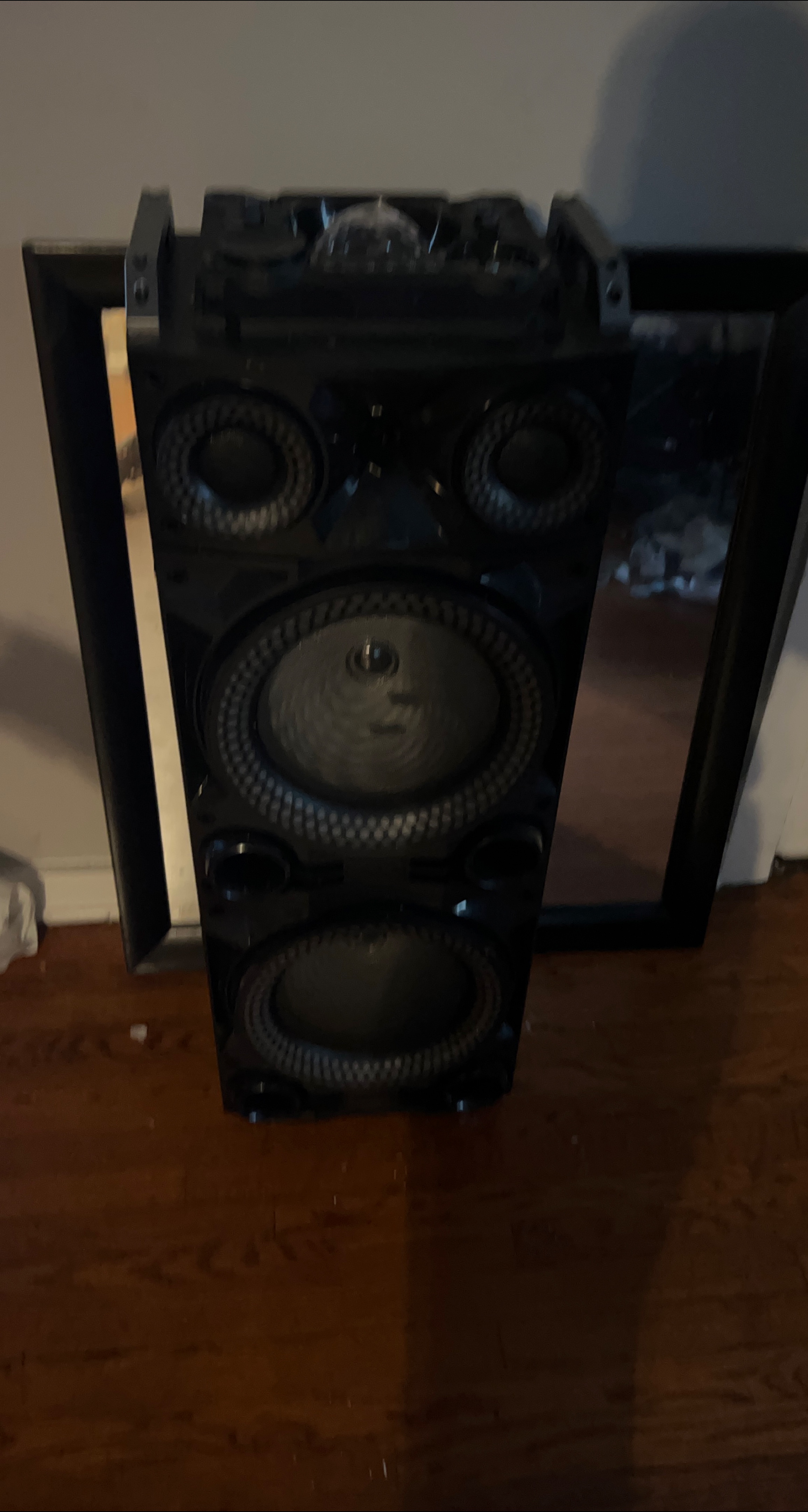 Black Bluetooth Party Speaker thumbnail
