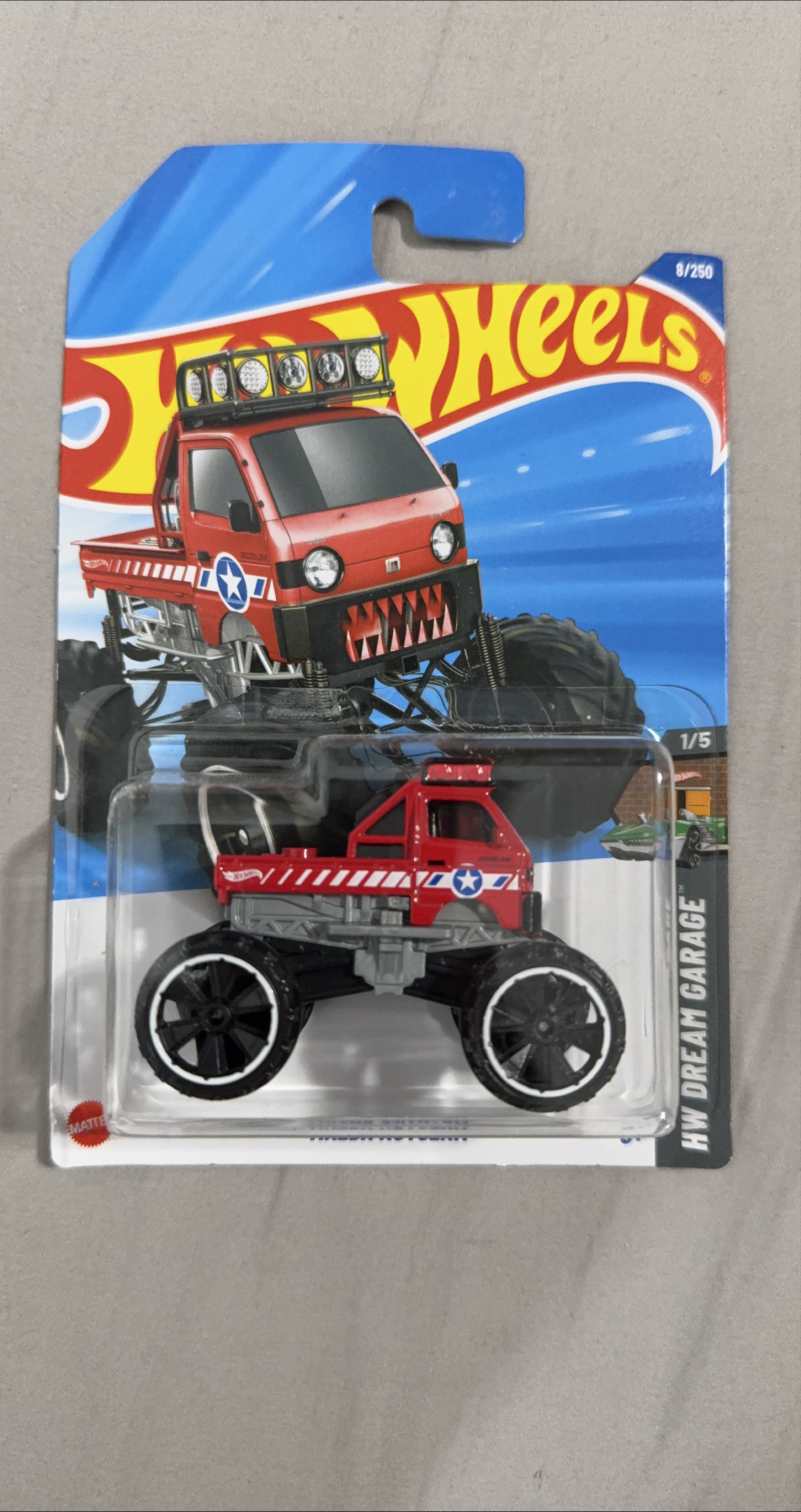 New Hot Wheels 'Custom VOLKSWAGEN HAULER' Monster Truck thumbnail