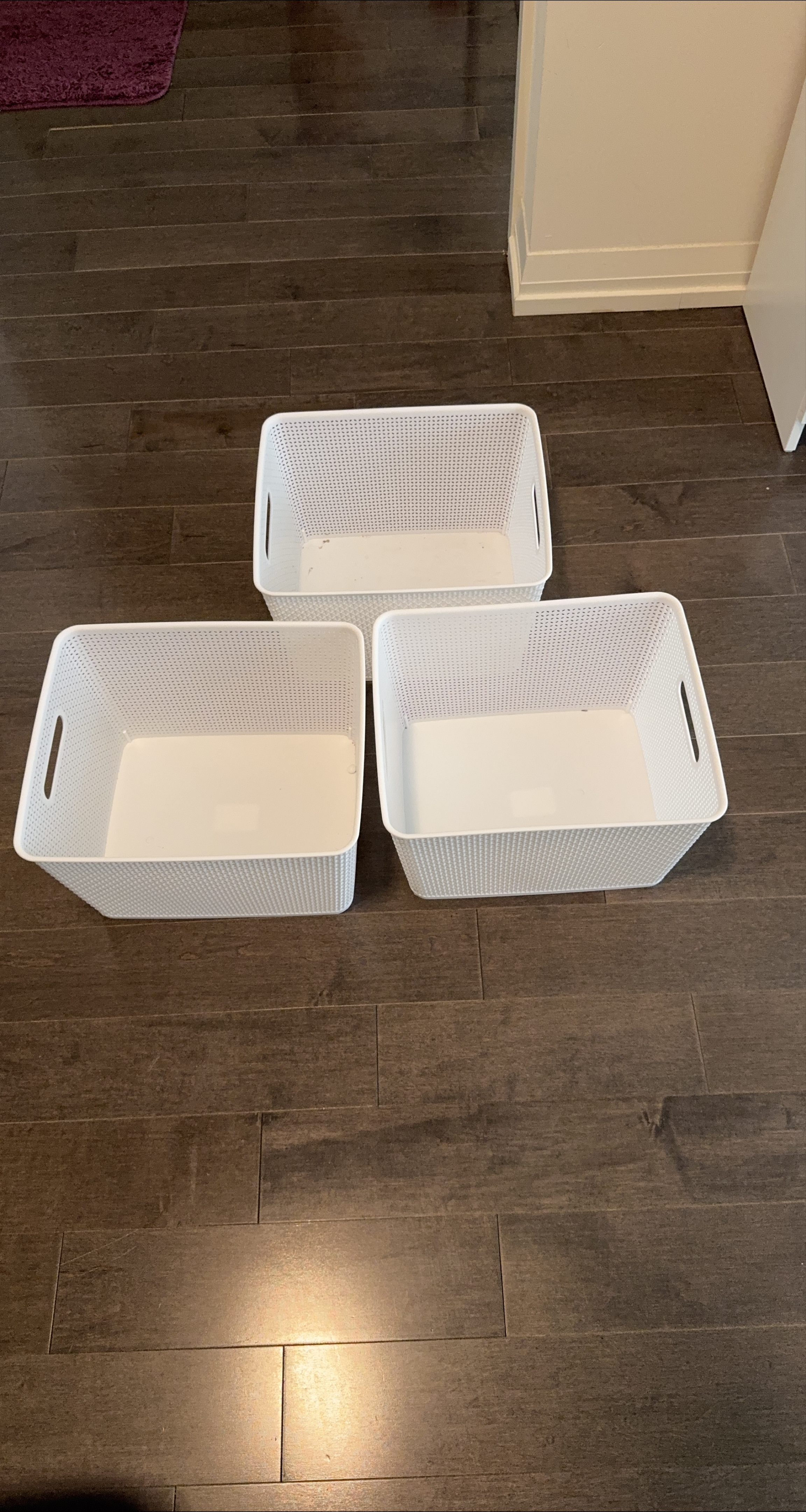White Plastic Storage Baskets - Set of 3 moveout sale thumbnail