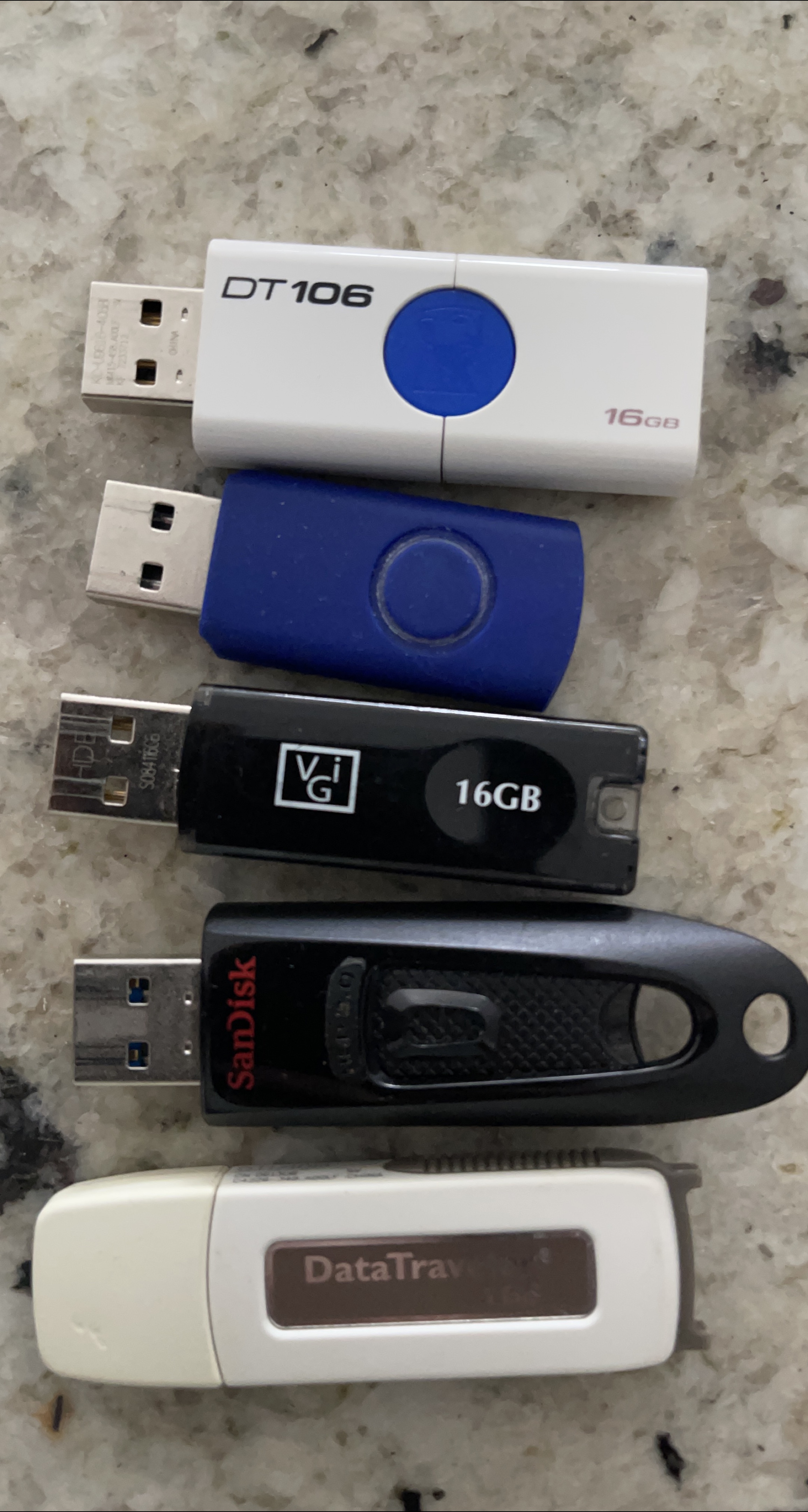 Mixed USB Flash Drives 65 GB Total