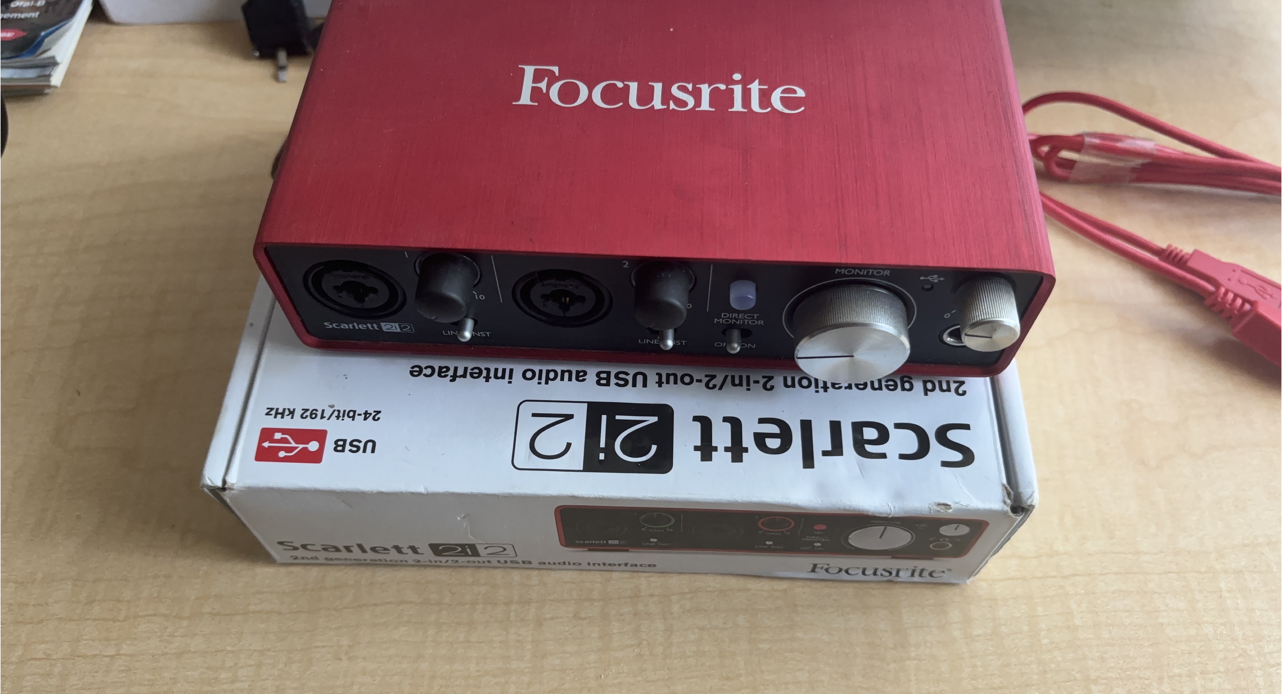 Focusrite Scarlett 2i2 2nd Gen USB Audio Interface thumbnail