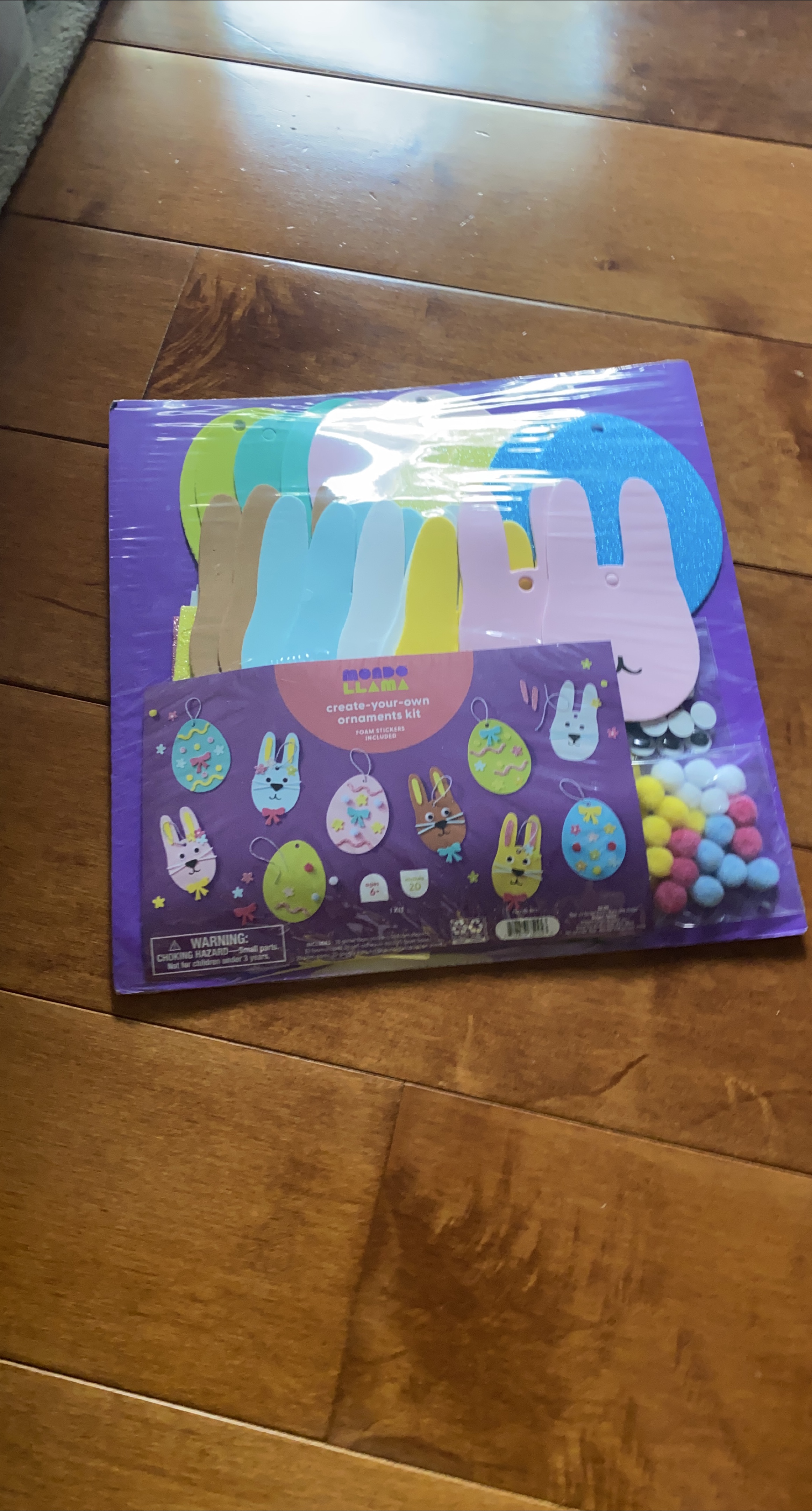 Moado Llama Create-Your-Own Ornaments Kit