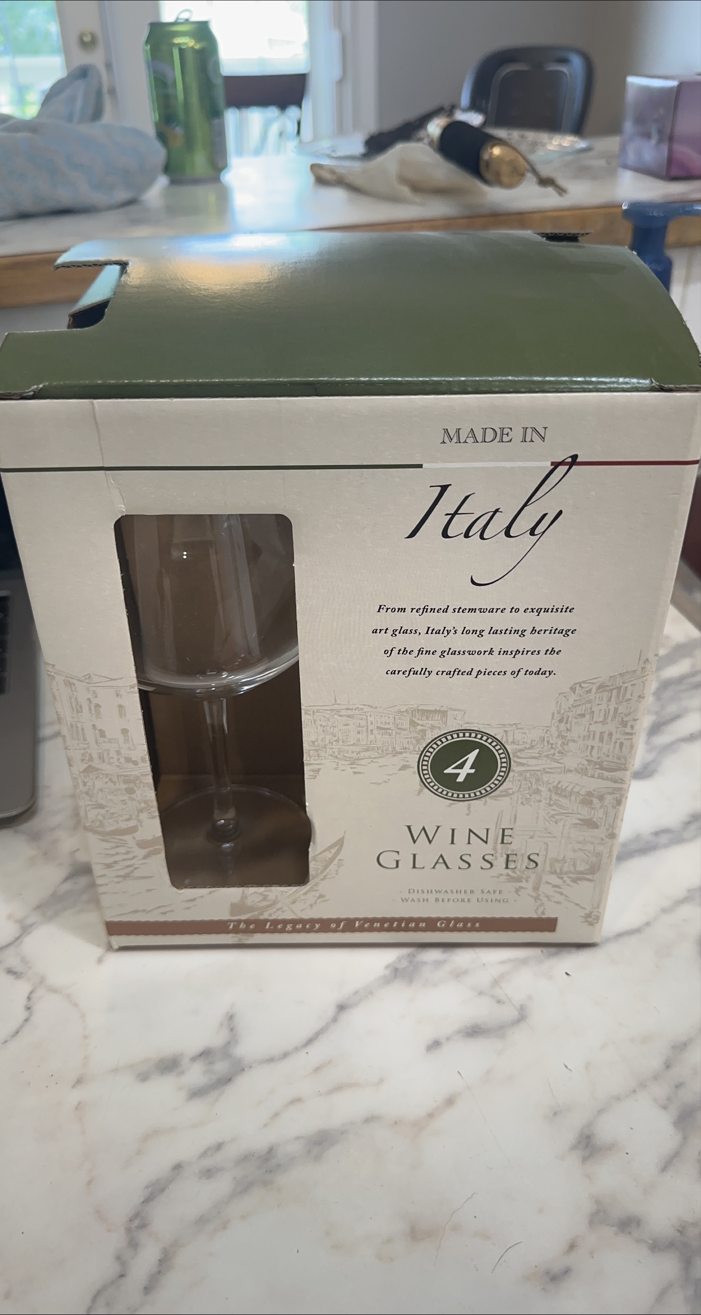 Set of 4 Wine Glasses - Made in Italy