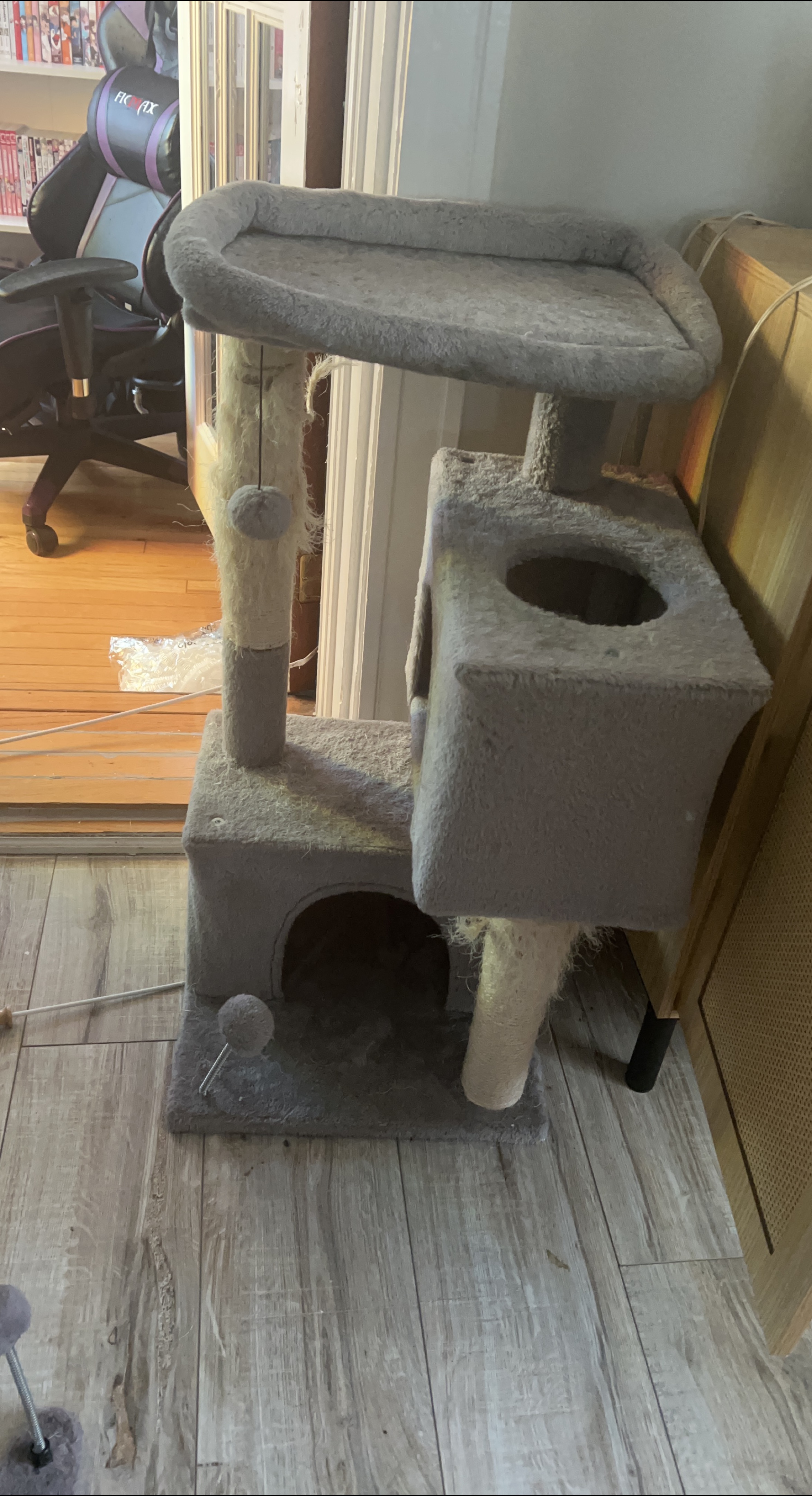 Cat Tree / Cat Tower thumbnail