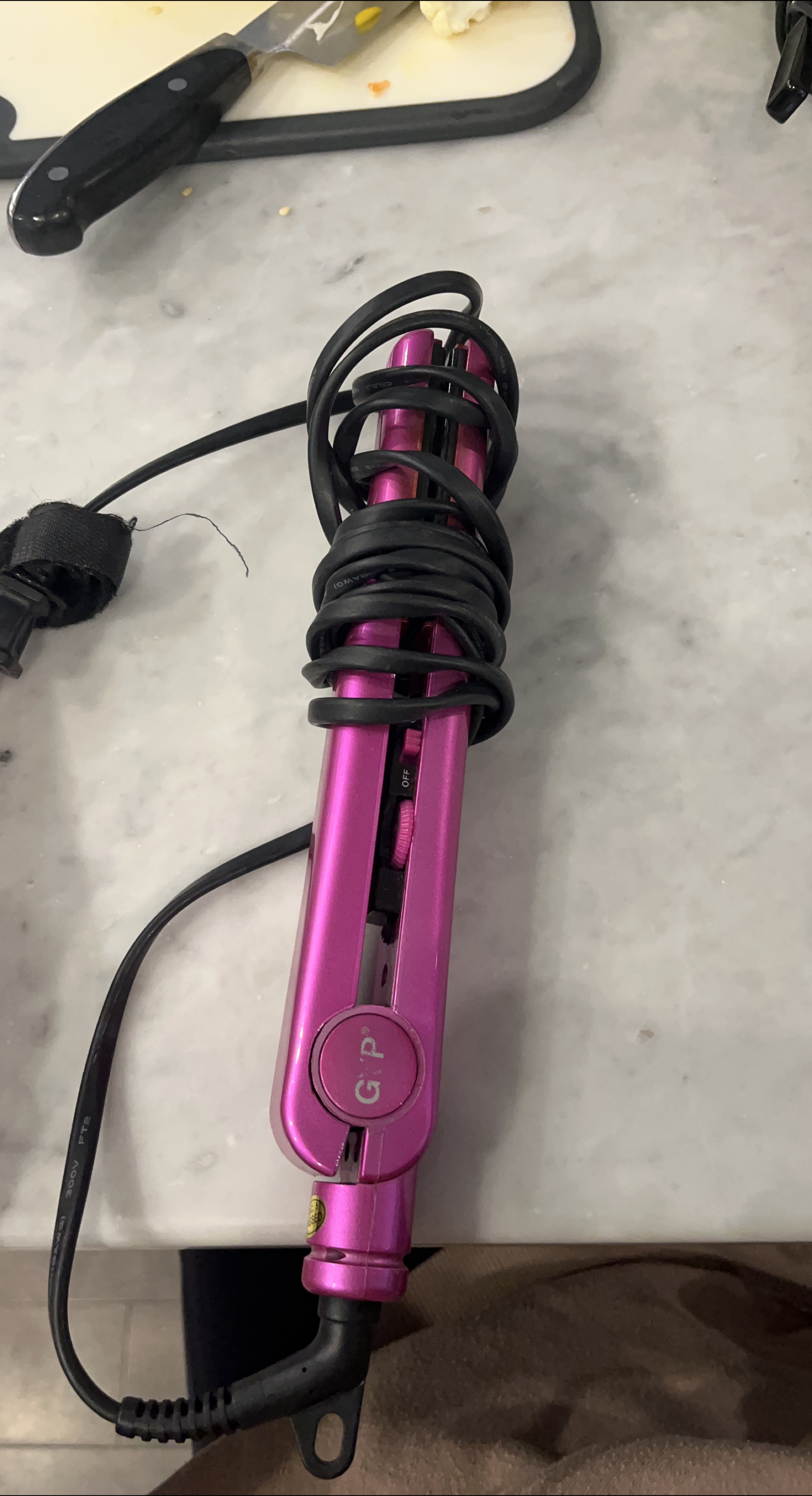 GVP Pink Hair Straightener thumbnail