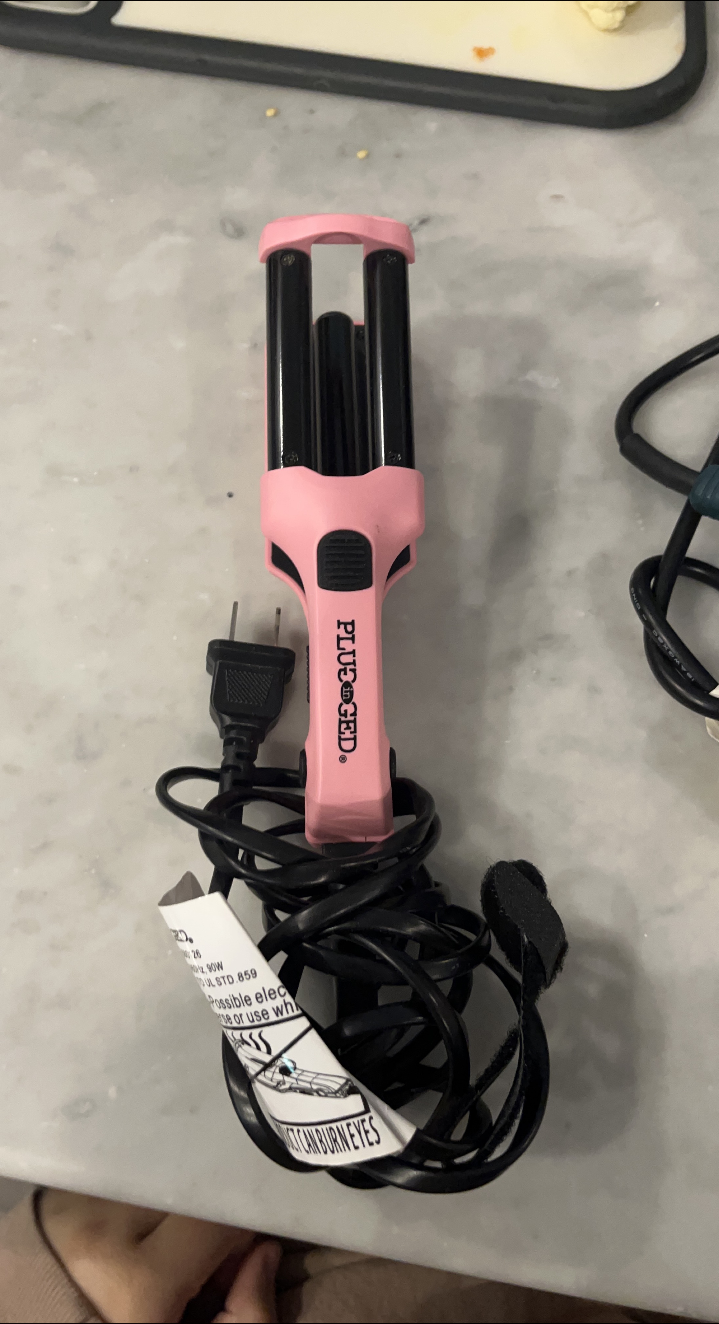 PLUGBOARD Pink Hair Waver thumbnail