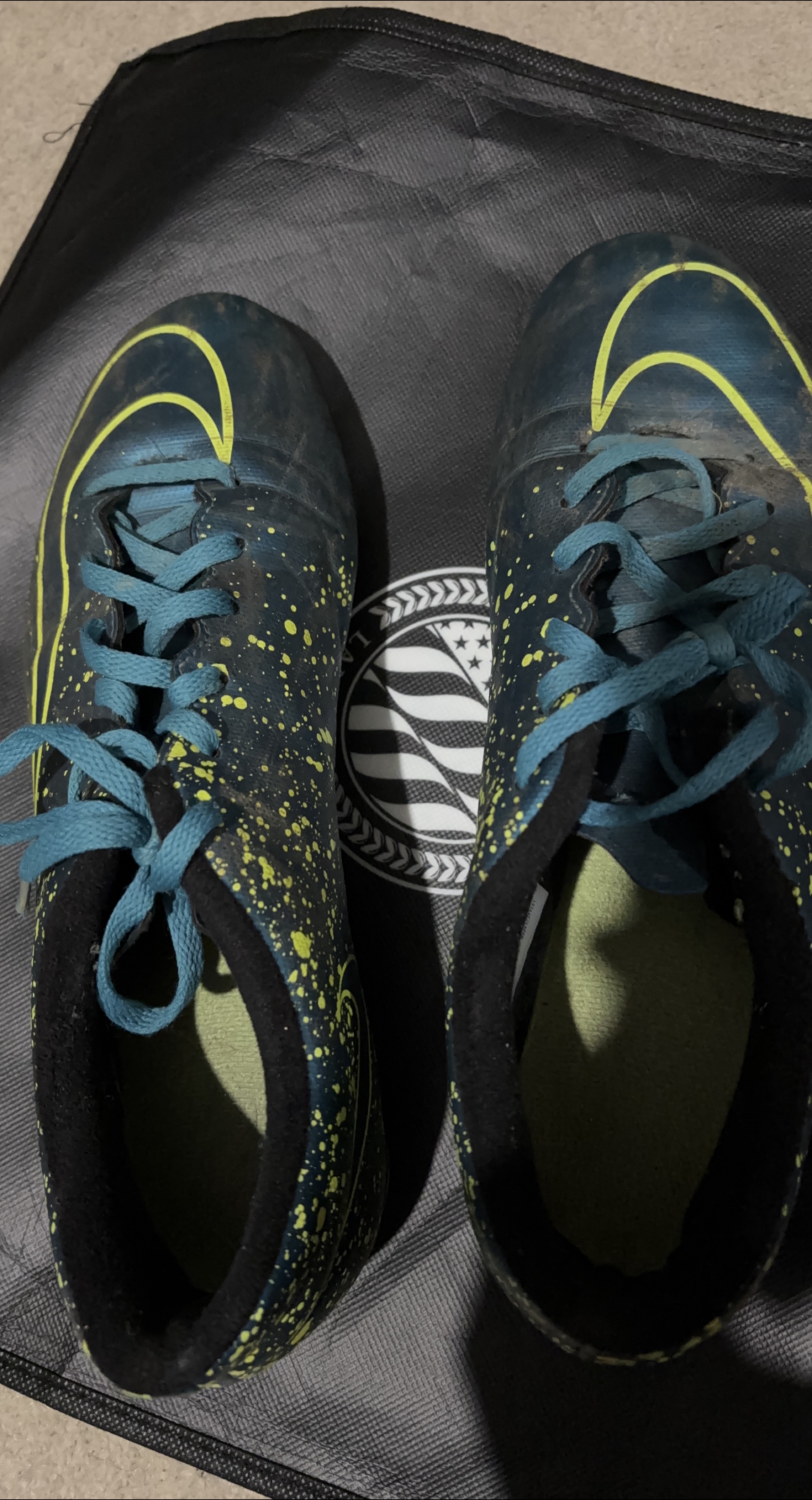Nike Soccer Cleats thumbnail