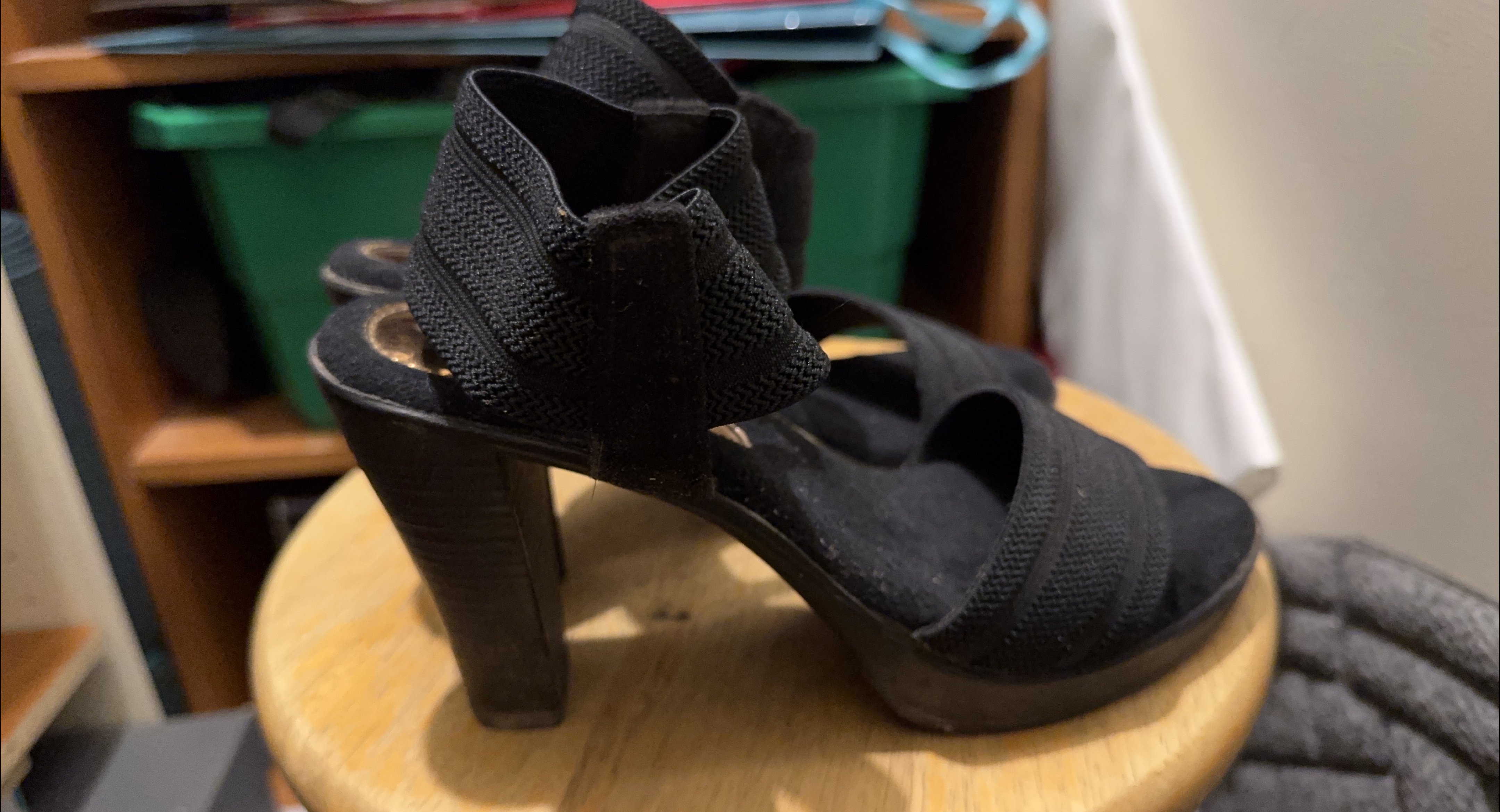 Black Heels thumbnail