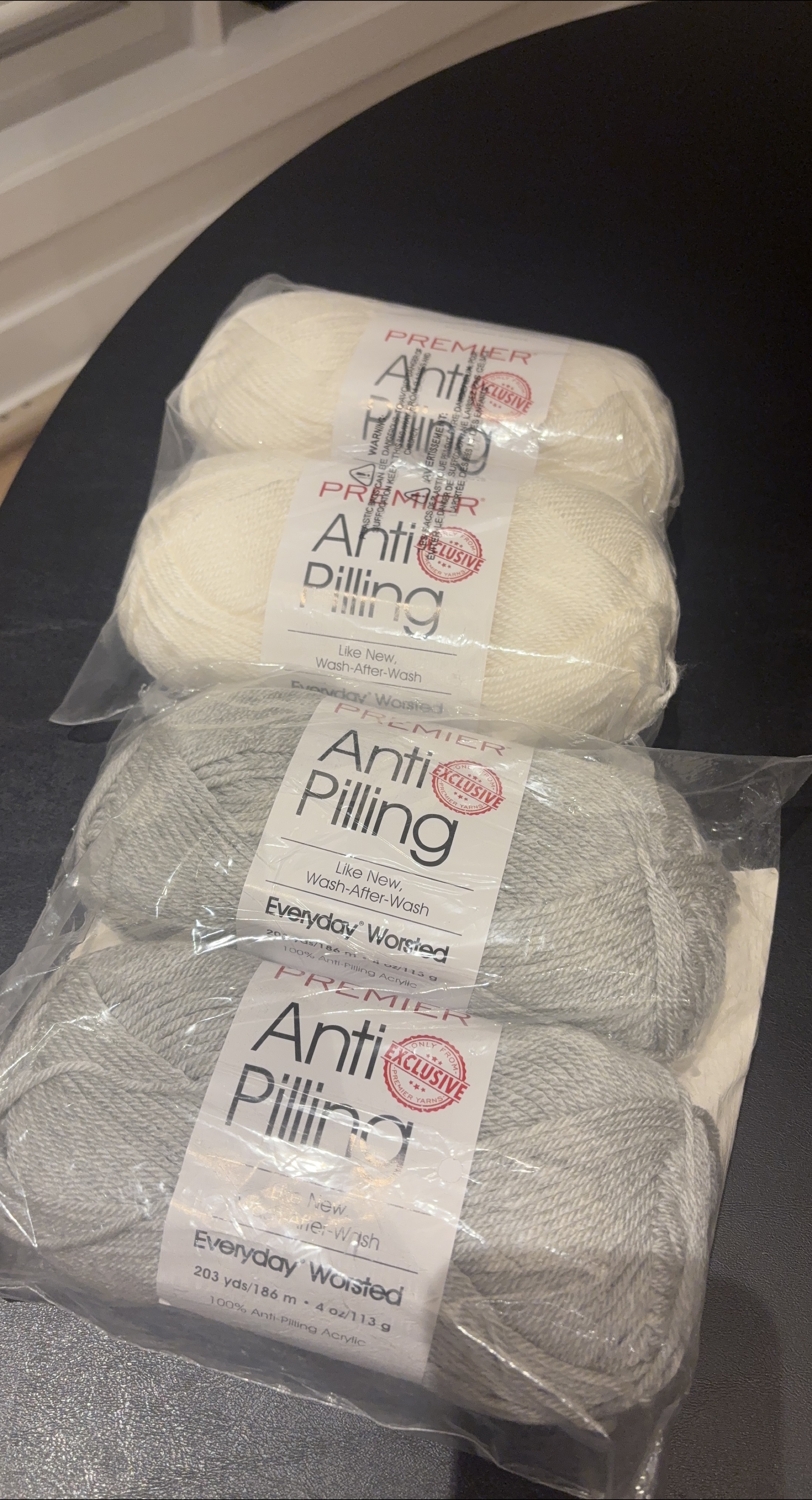 Premier Anti-Pilling Everyday Worsted Yarn image indicator(1)