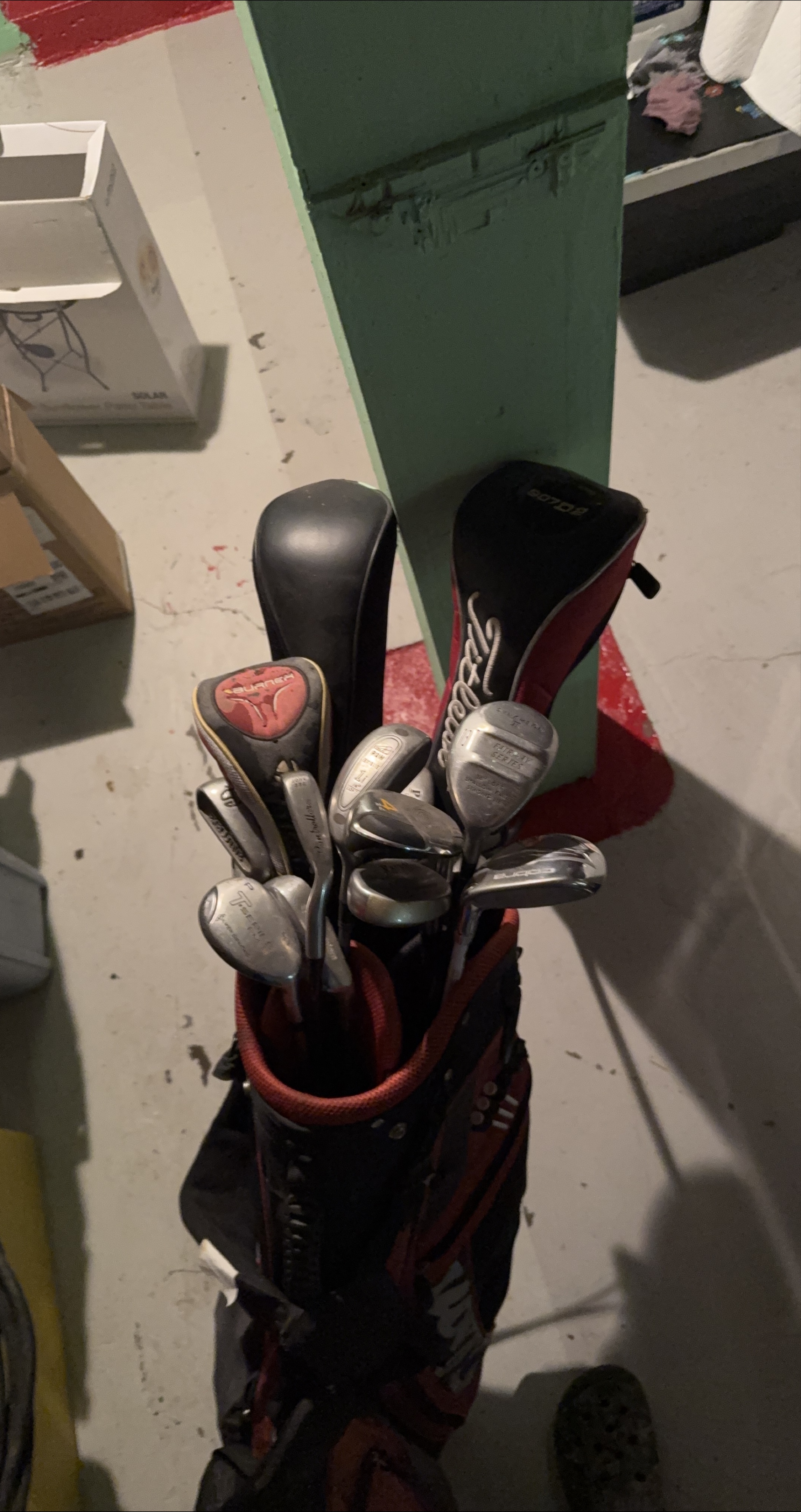 Golf Club Set - Titleist, Cobra, Burner thumbnail