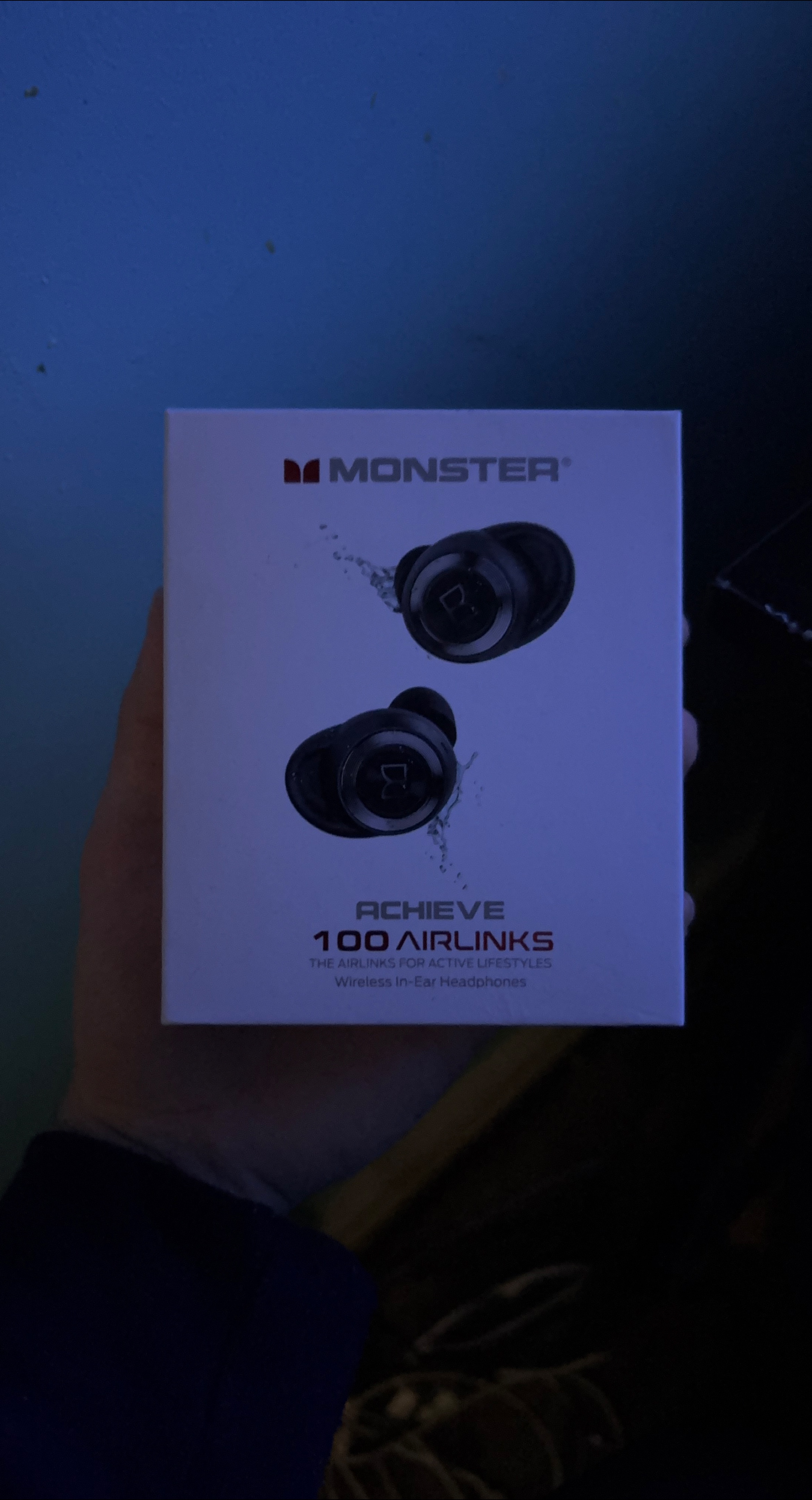 Monster Achieve 100 Airlinks Wireless Earbuds - New! thumbnail