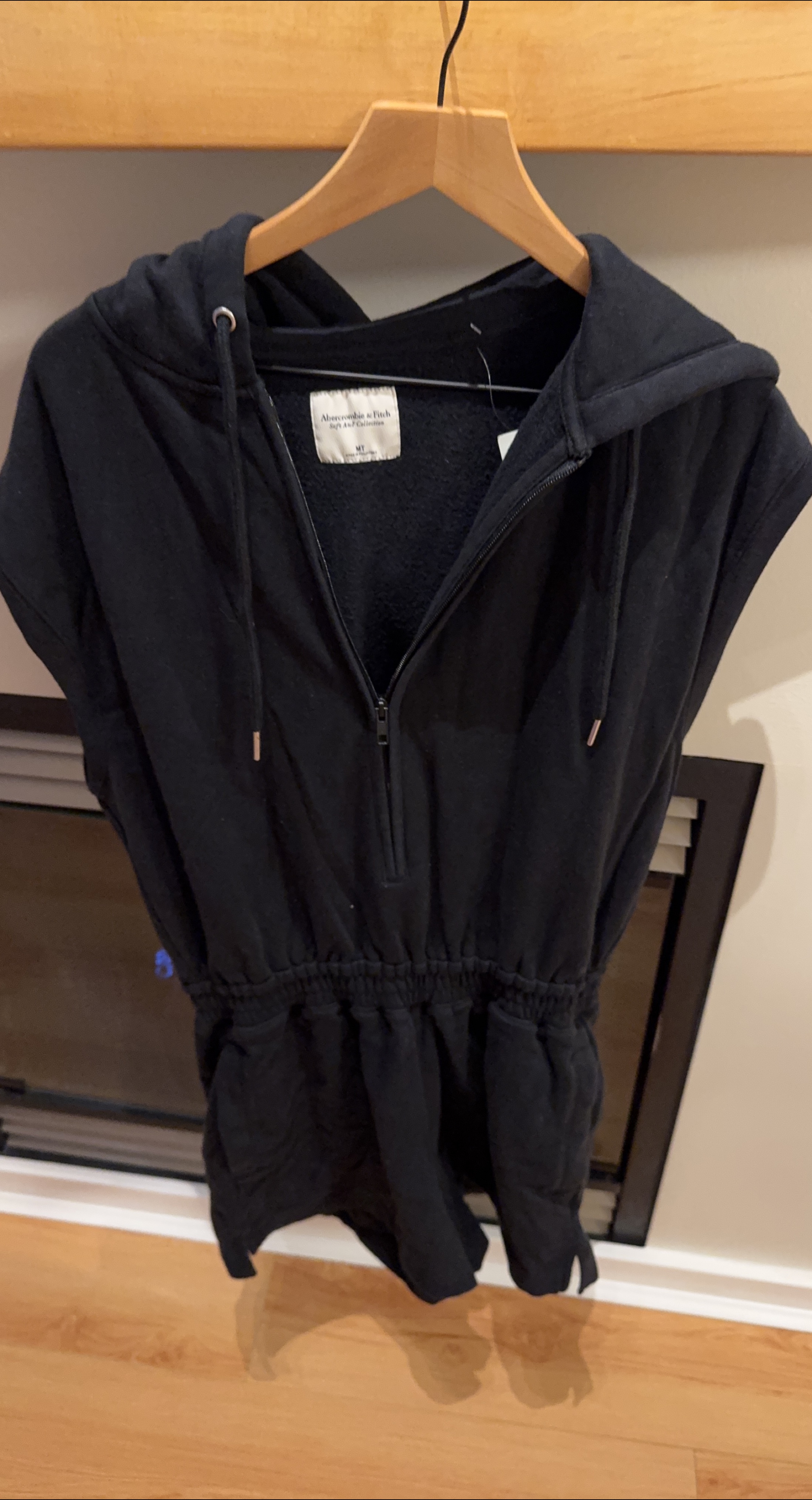 Abercrombie & Fitch Black Hoodie Dress - MT thumbnail