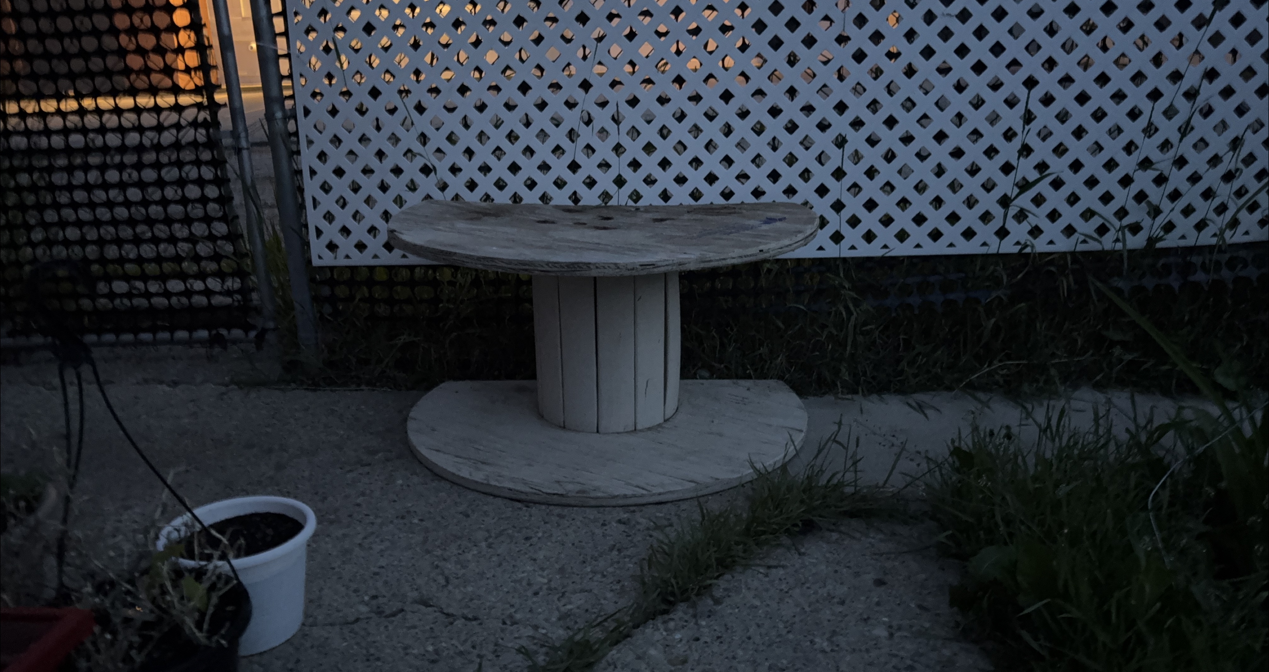Wooden Spool Table thumbnail