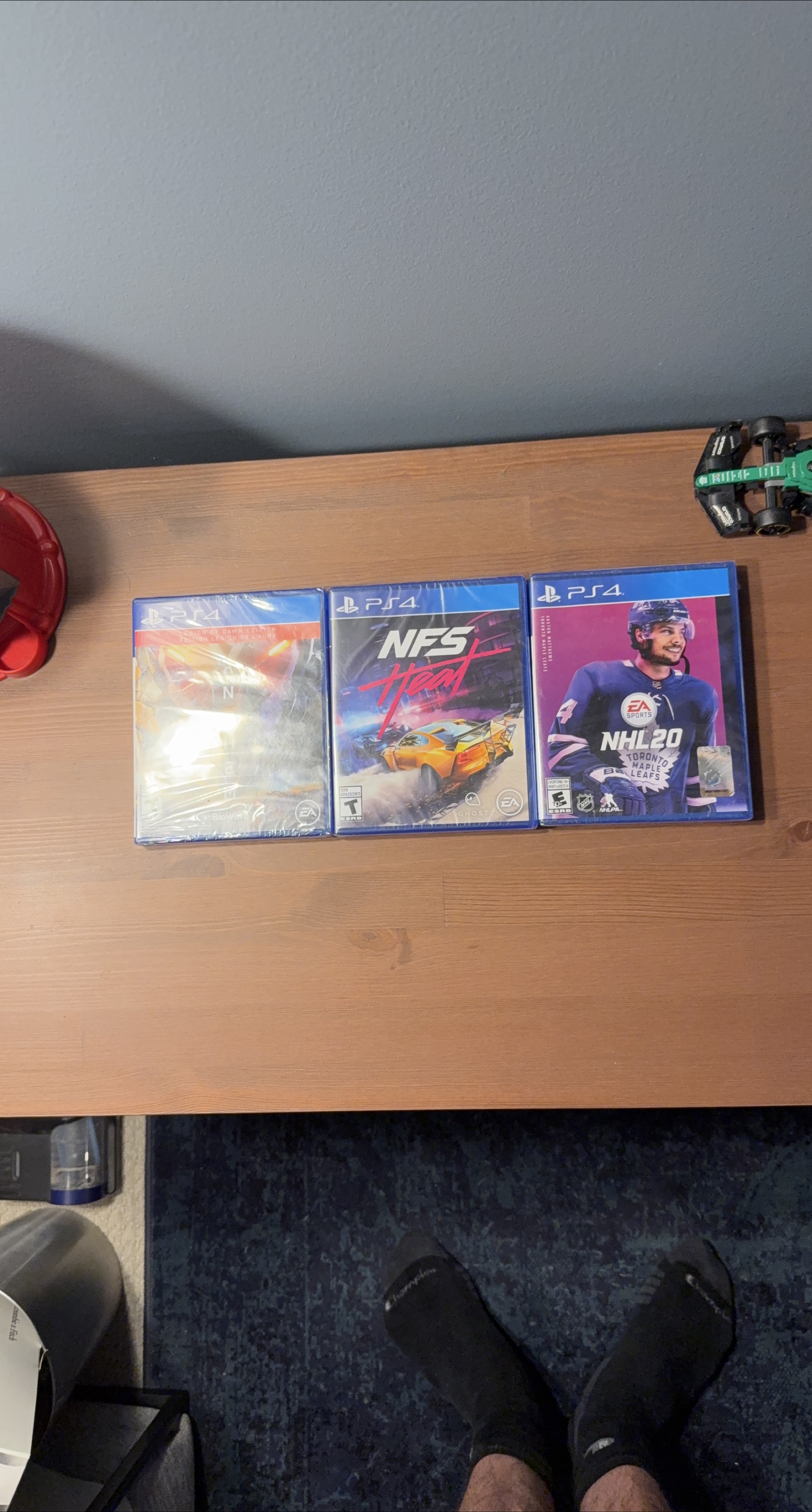 PS4 Games: NFS Heat, NHL 20, Legion of Dawn thumbnail
