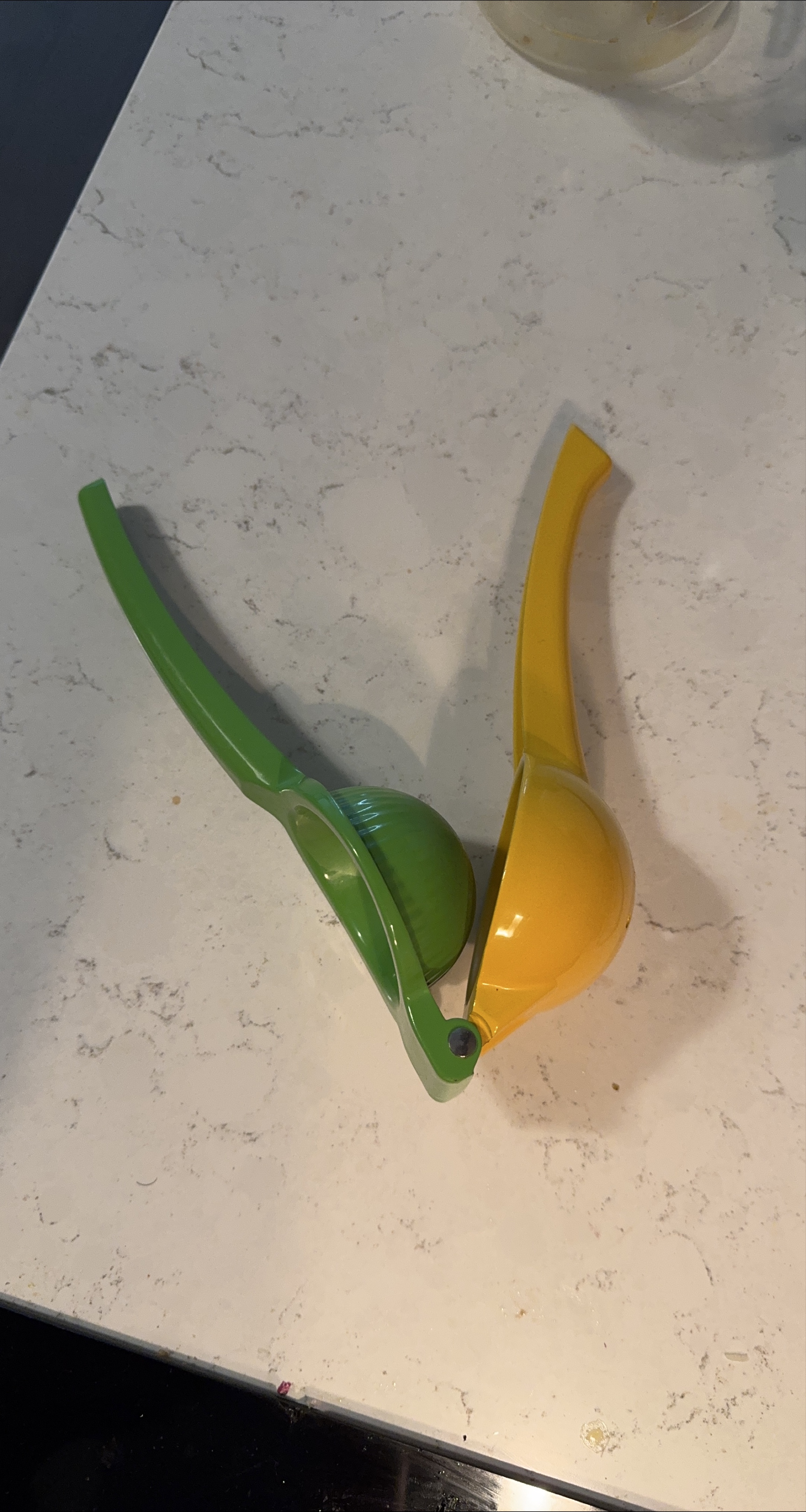 Lemon/Lime Squeezer - Yellow and Green thumbnail