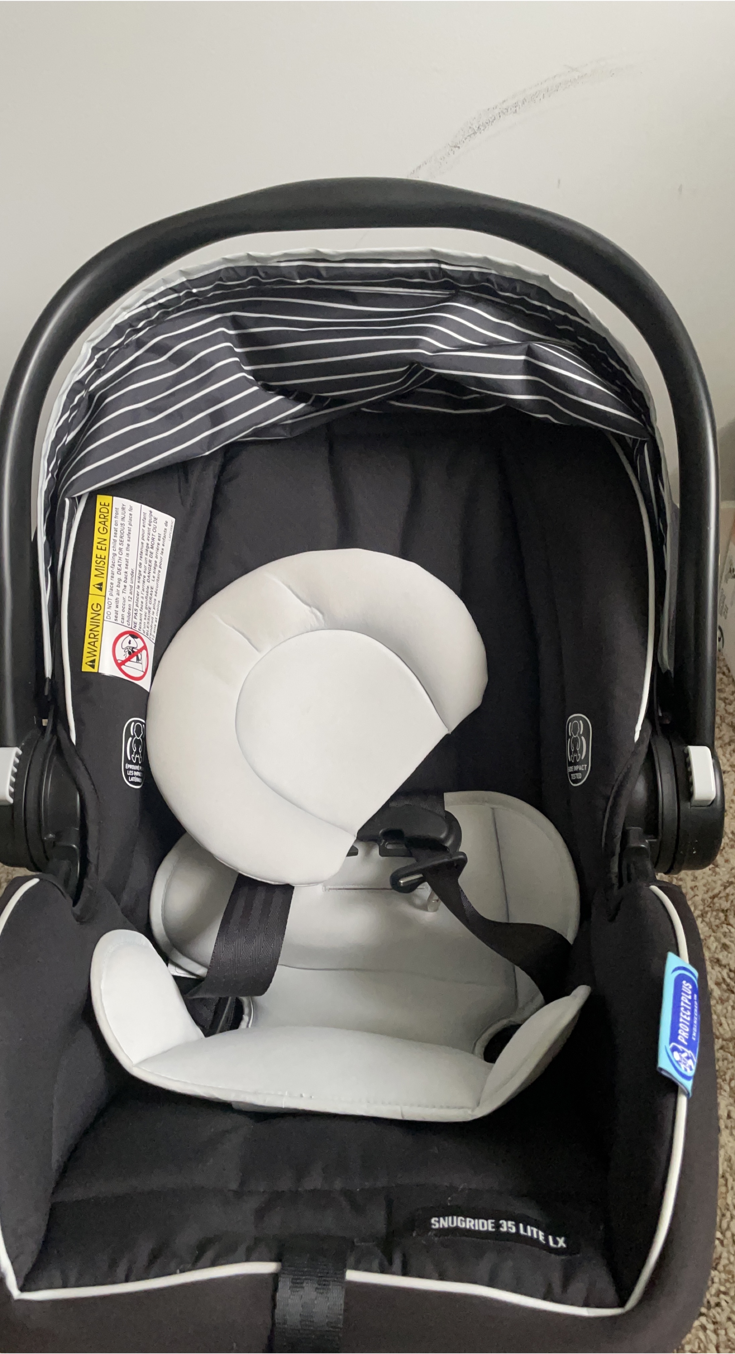 Graco SnugRide 35 Lite LX Infant Car Seat thumbnail
