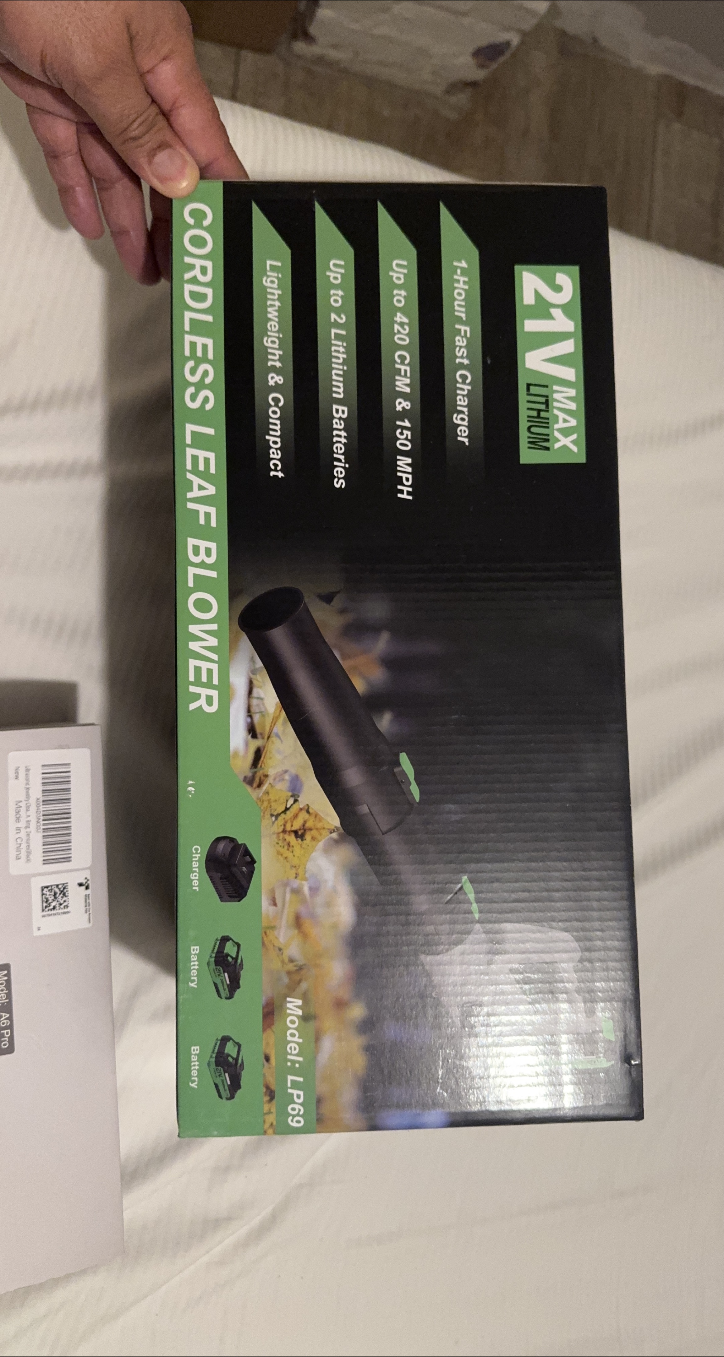 21V Max Lithium Cordless Leaf Blower - New thumbnail