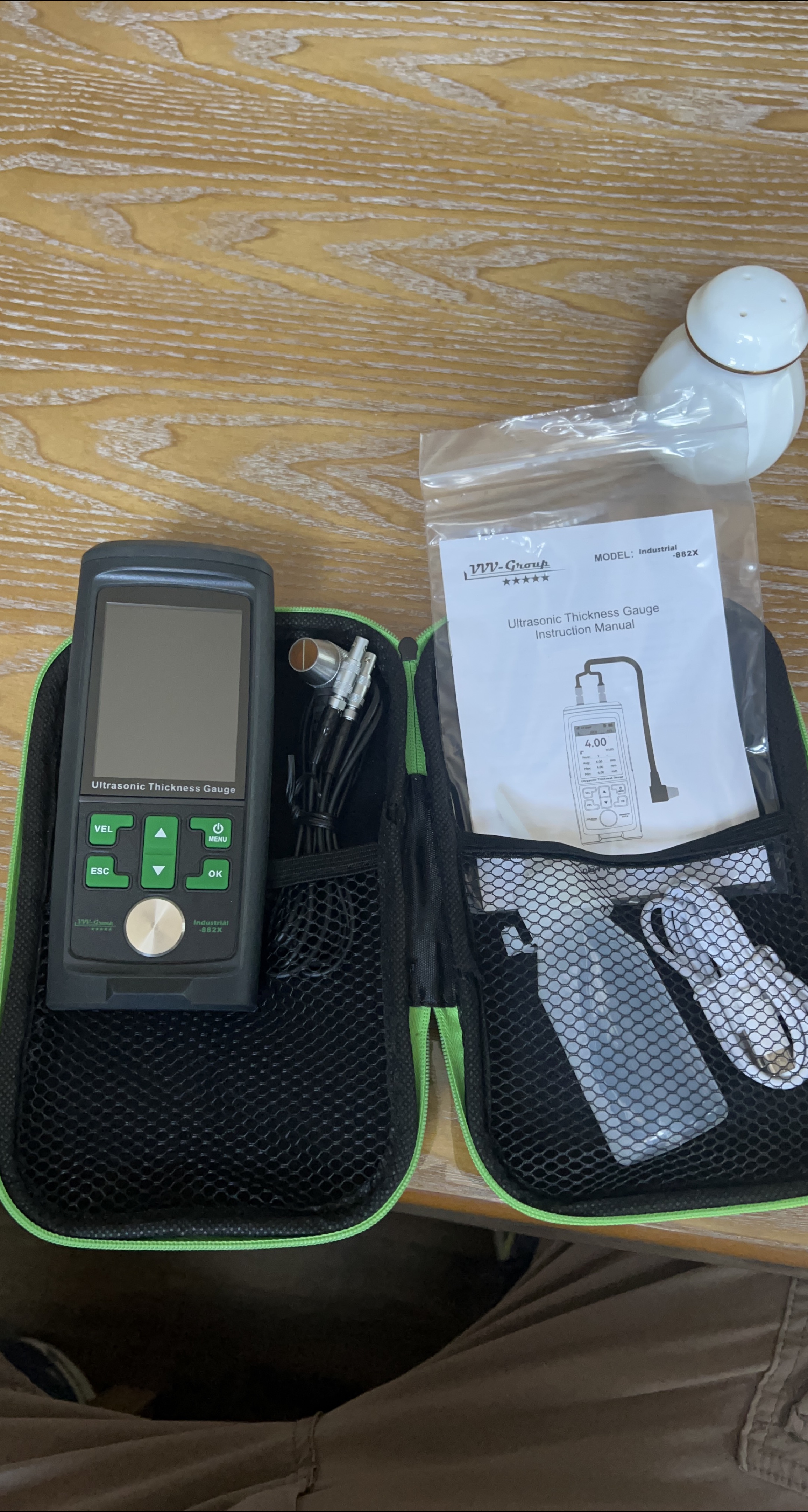 VVV-Group Industrial -882X Ultrasonic Thickness Gauge