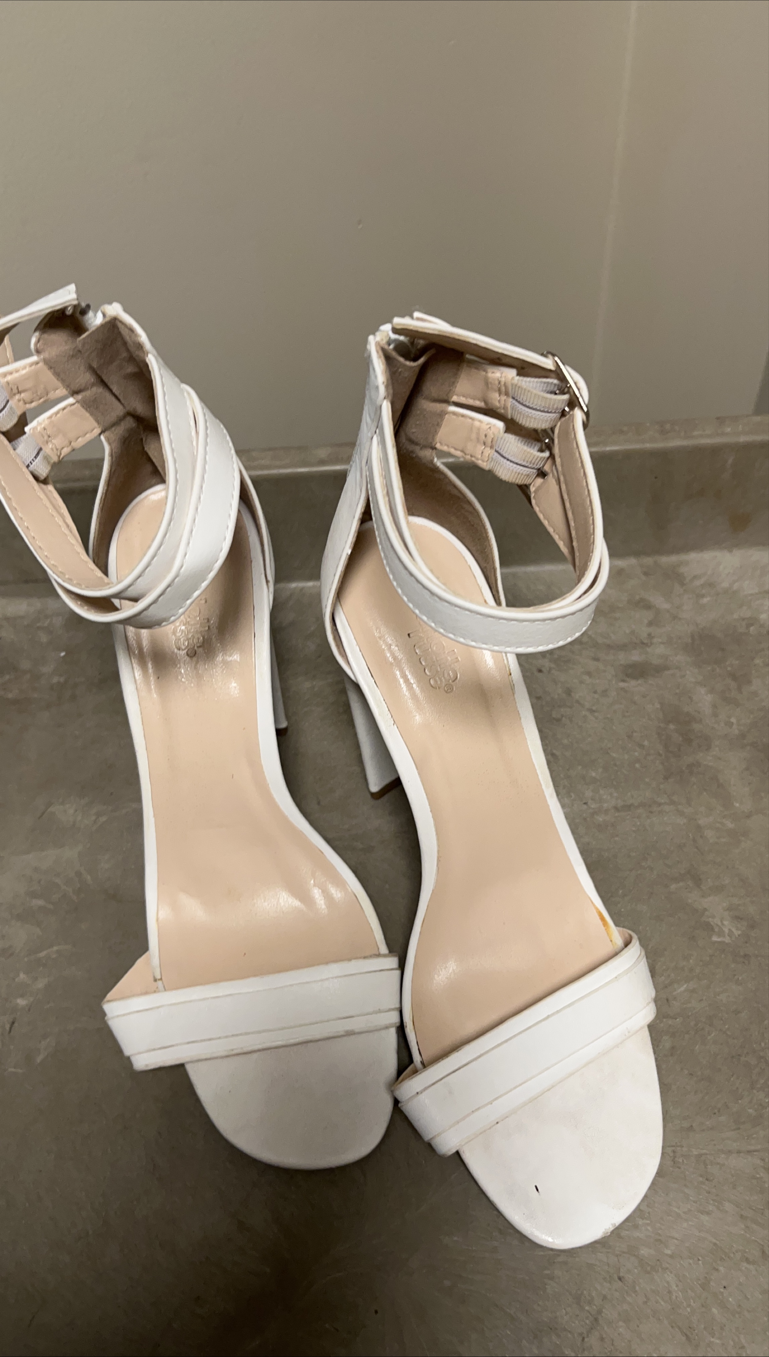 White Heels thumbnail