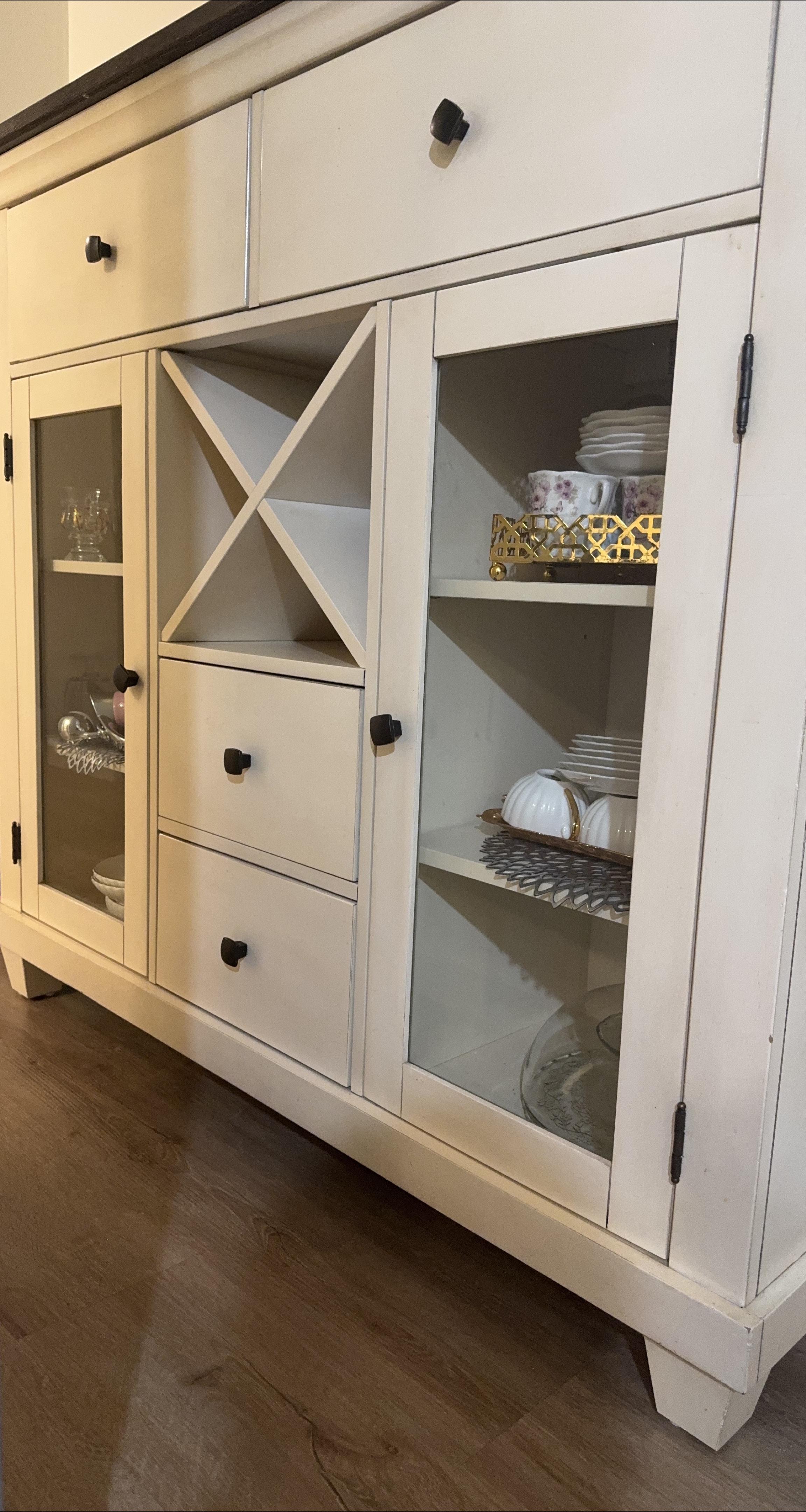 White Wooden Hutch with Glass Doors thumbnail