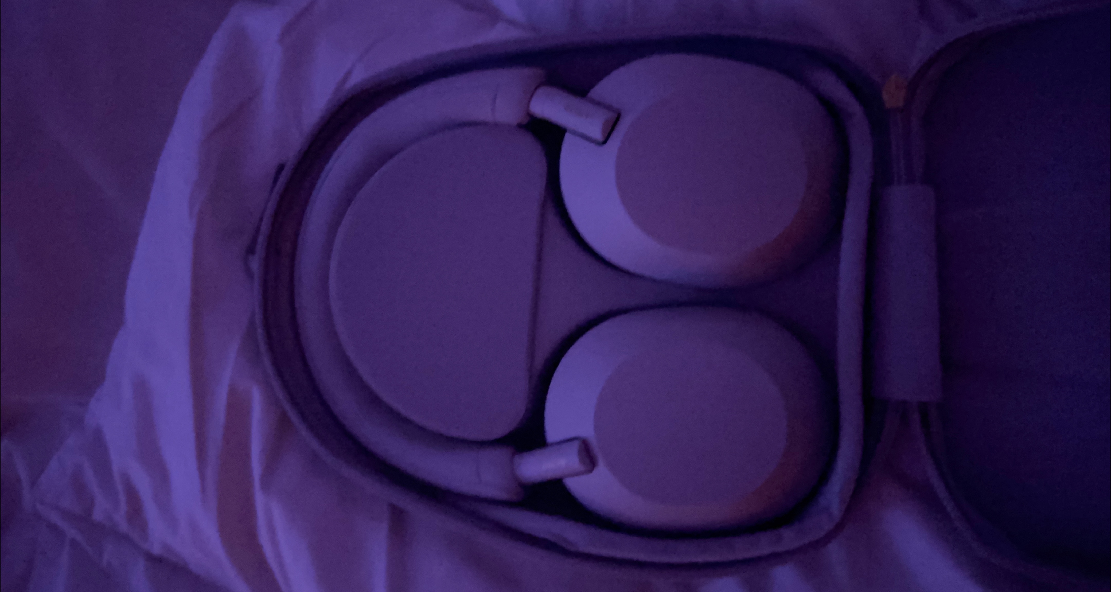 Sony WH-1000XM5 Wireless Headphones image indicator(1)