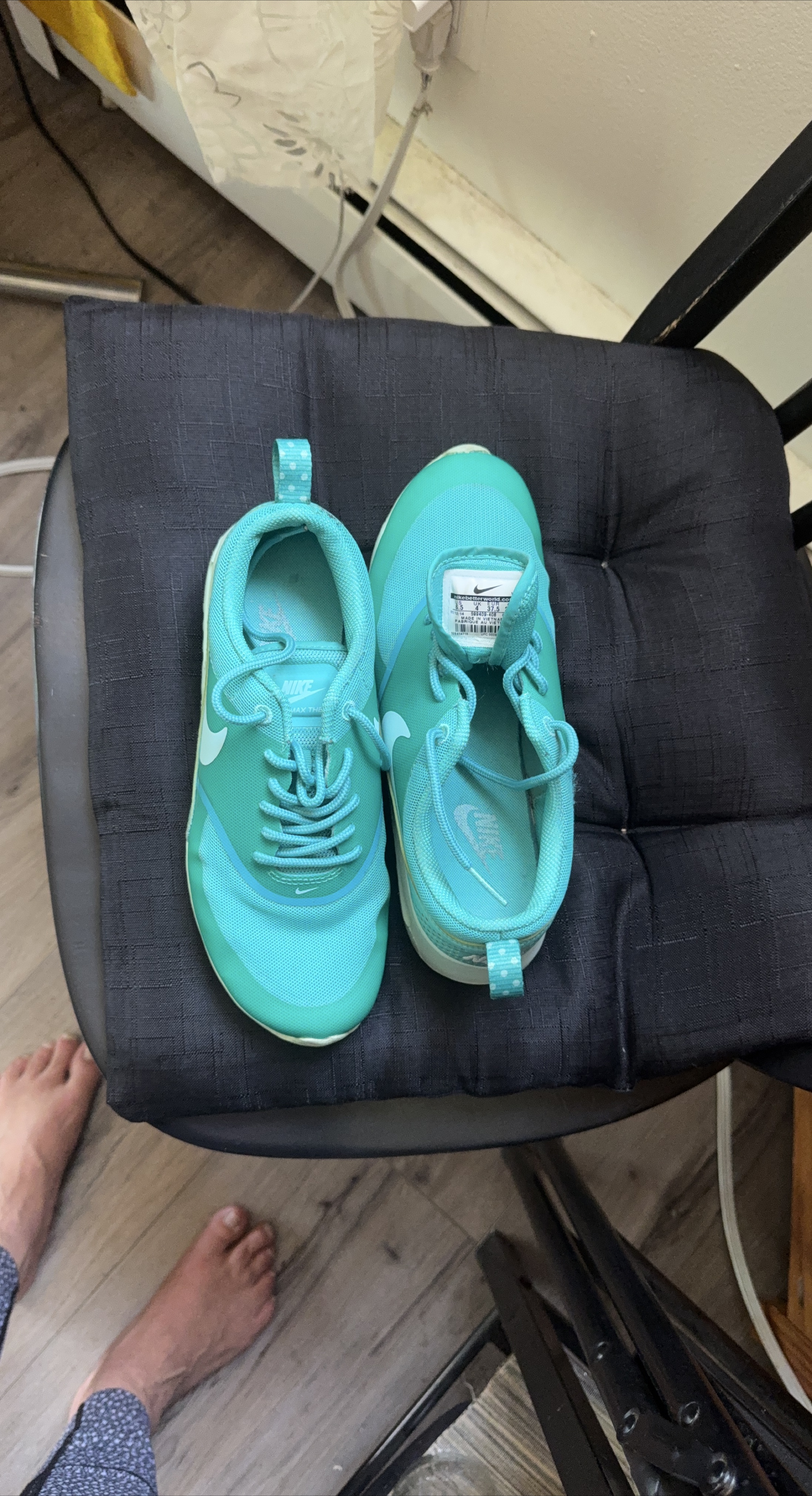 Nike Air Max Thea Turquoise Sneakers thumbnail