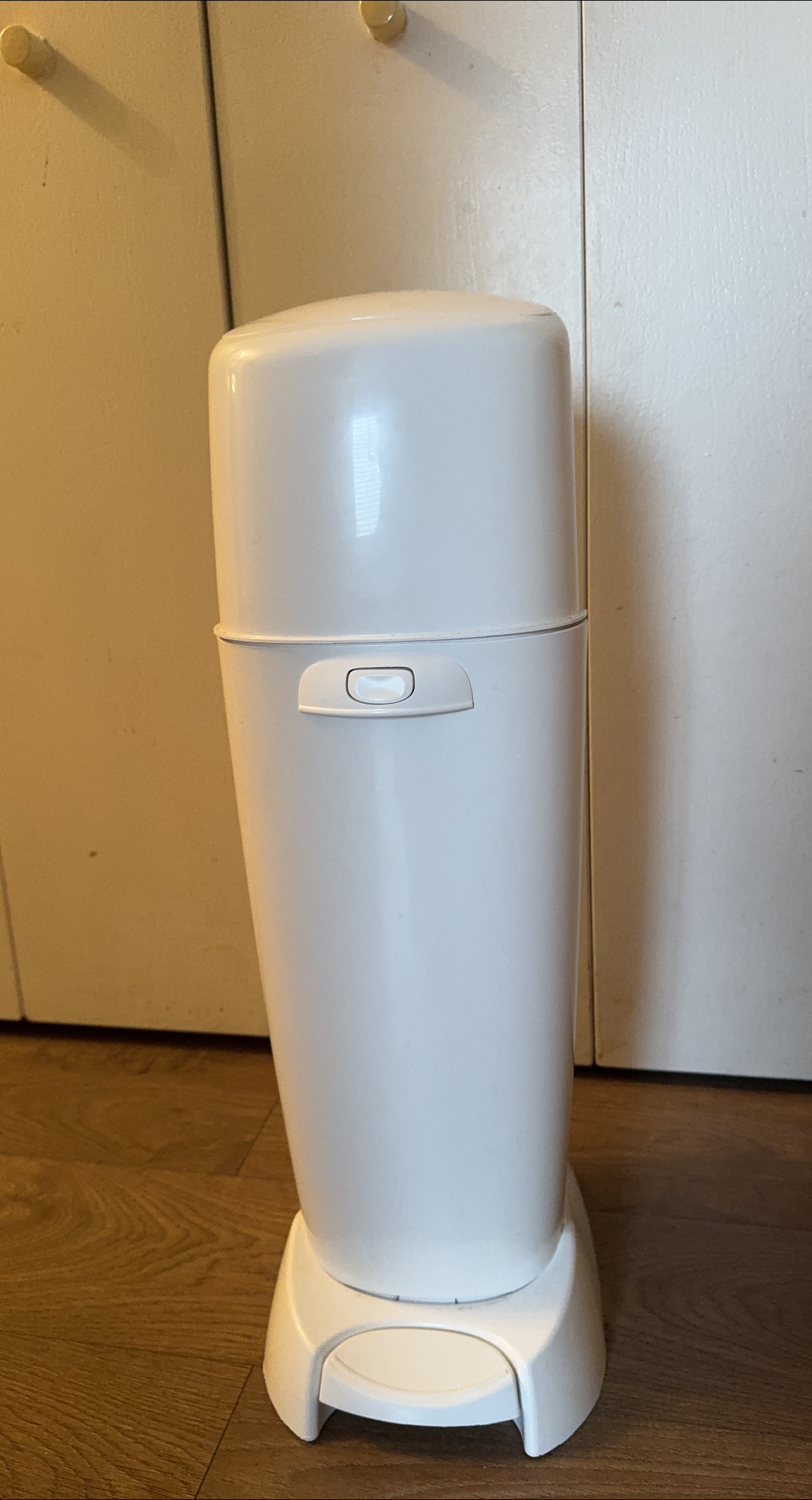 Diaper Genie Pail thumbnail